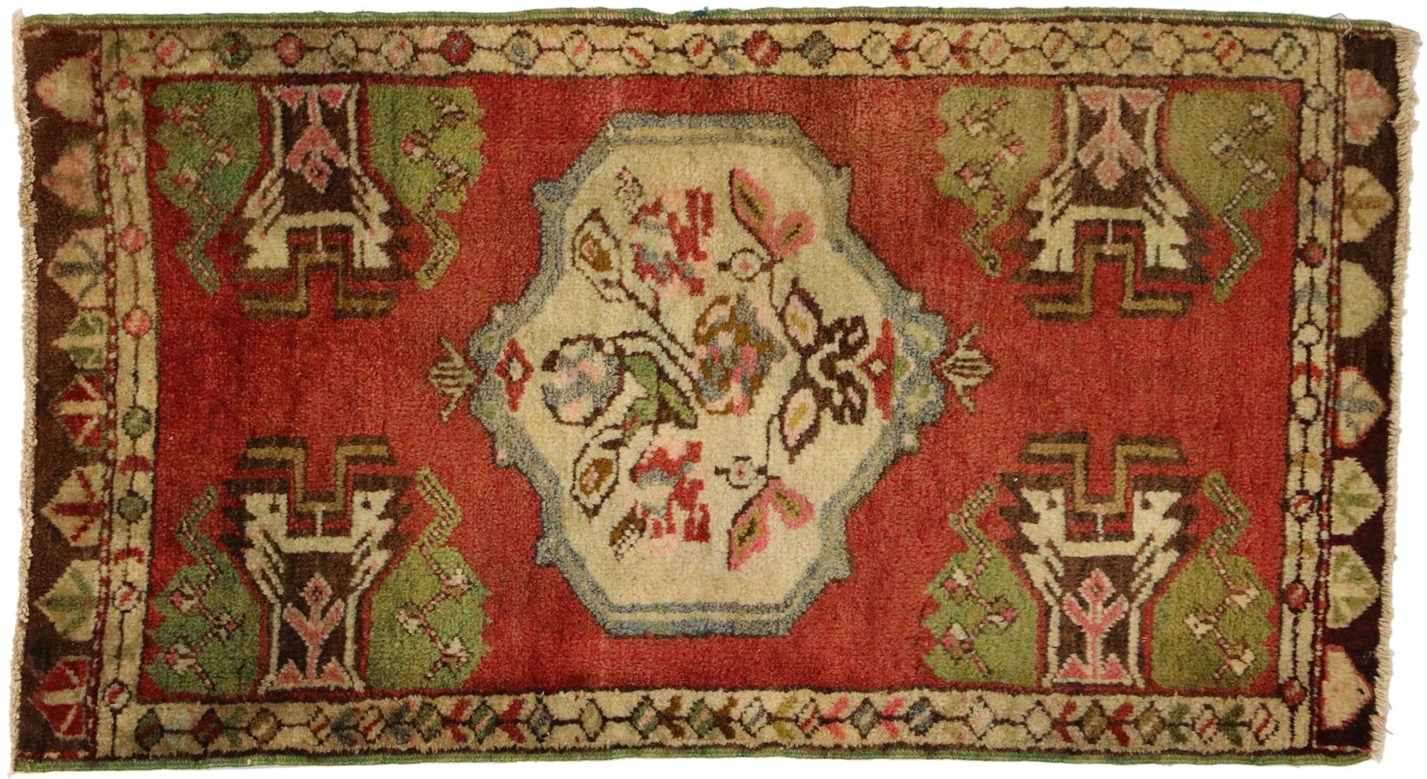 Vintage Turkish Carpet, Timeless Appeal Meets Stylish Durability For Sale 2