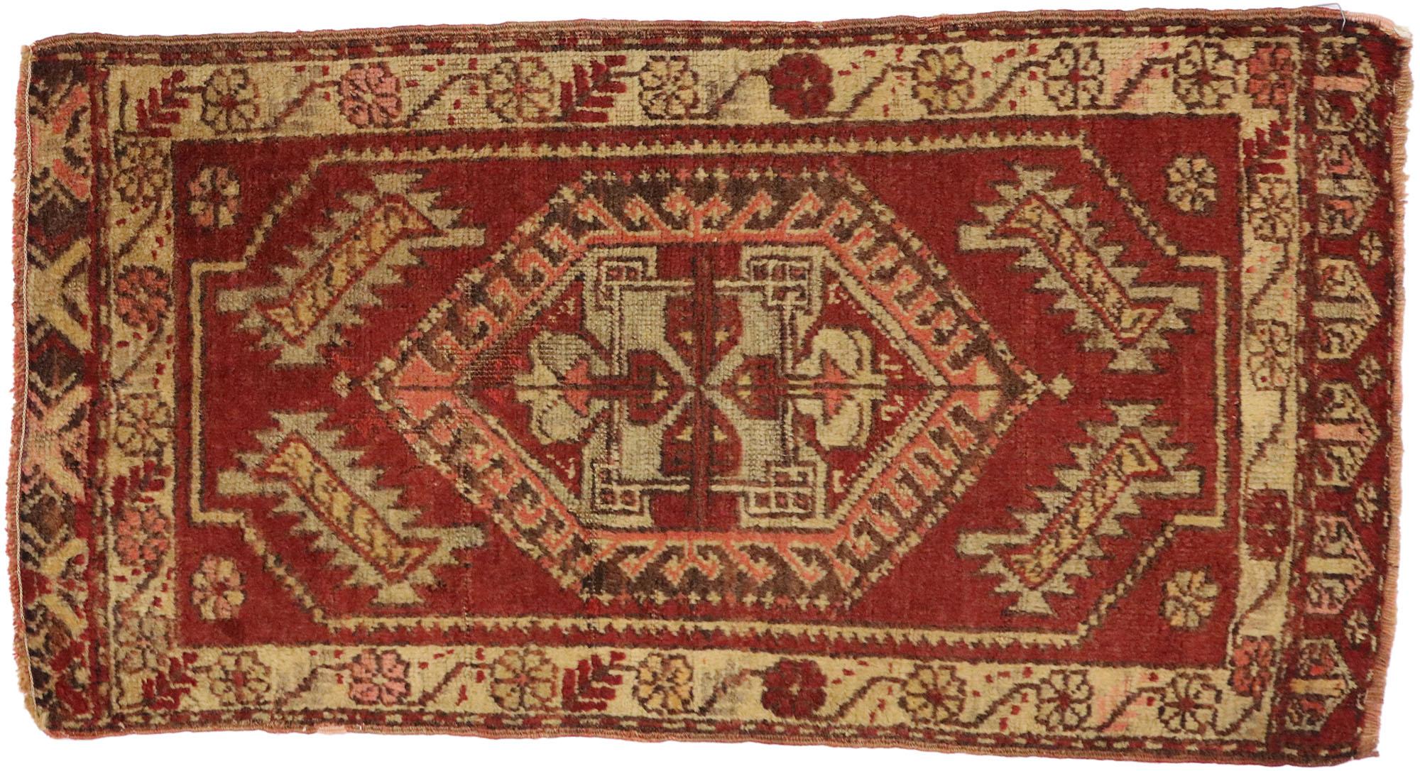 Vintage Turkish Carpet, Timeless Appeal Meets Stylish Durability For Sale 2