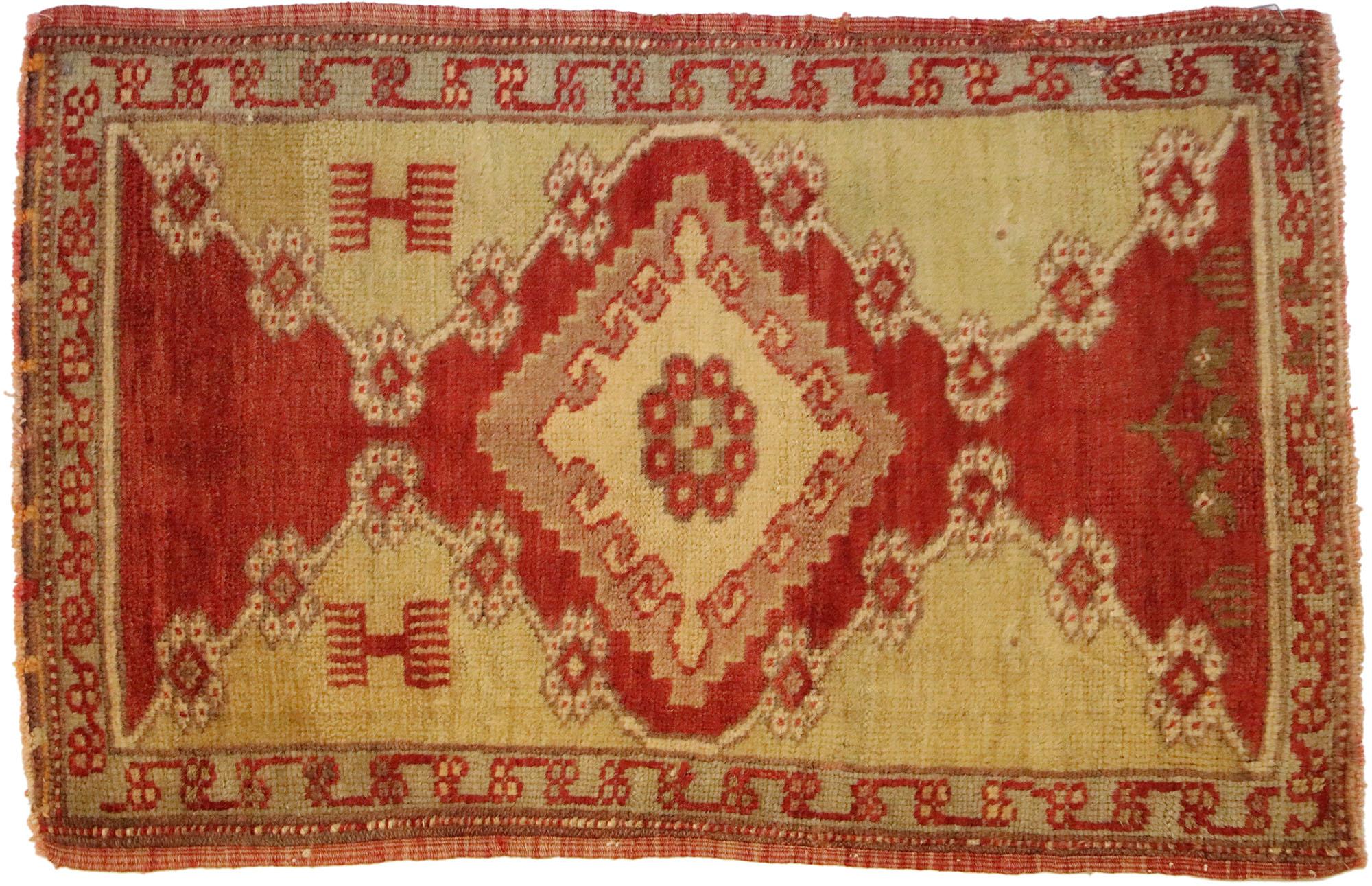 Alfombra turca vintage, el atractivo atemporal se une a la durabilidad con estilo en venta 1