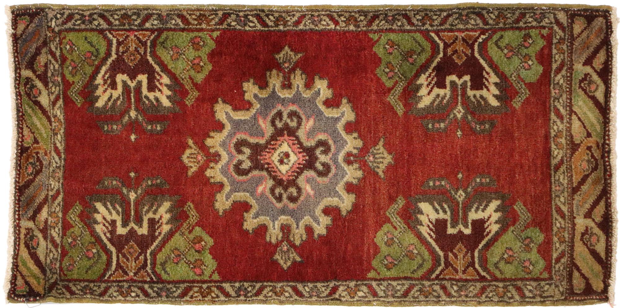 Tappeto turco vintage, il fascino senza tempo incontra l'eleganza della durevolezza in vendita 1