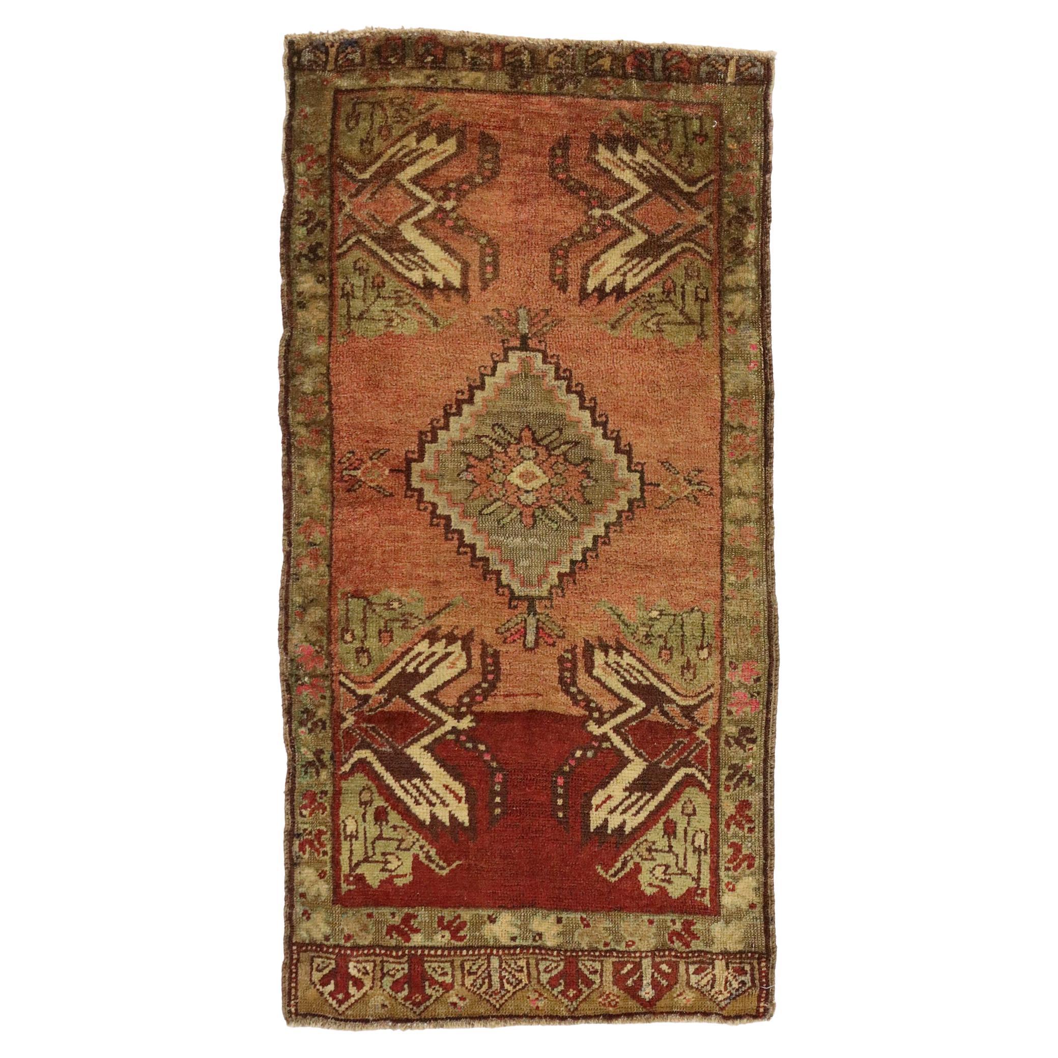 Tapis turc vintage, l'attrait intemporel rencontre la durabilité élégante en vente