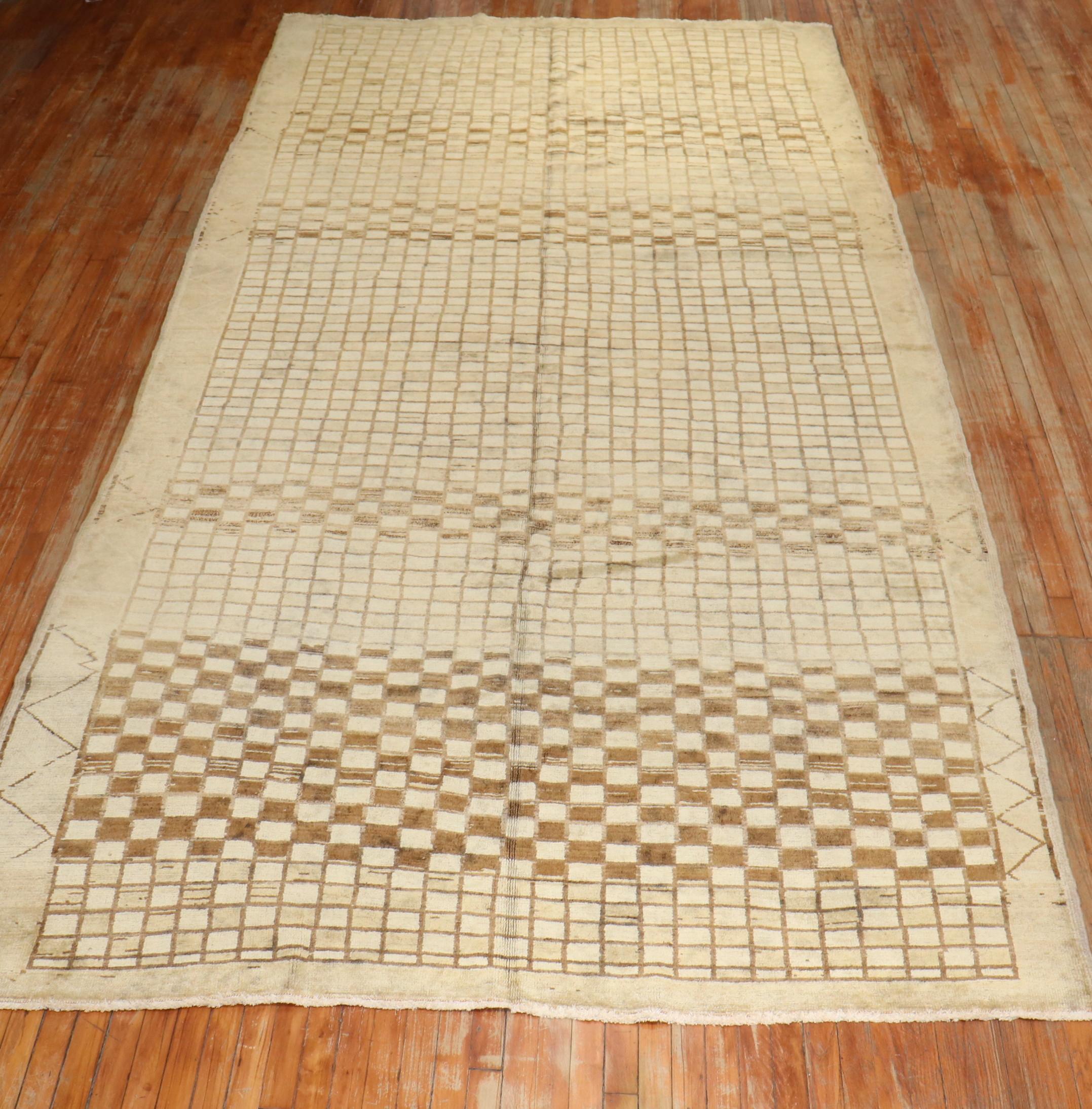 checkered mat