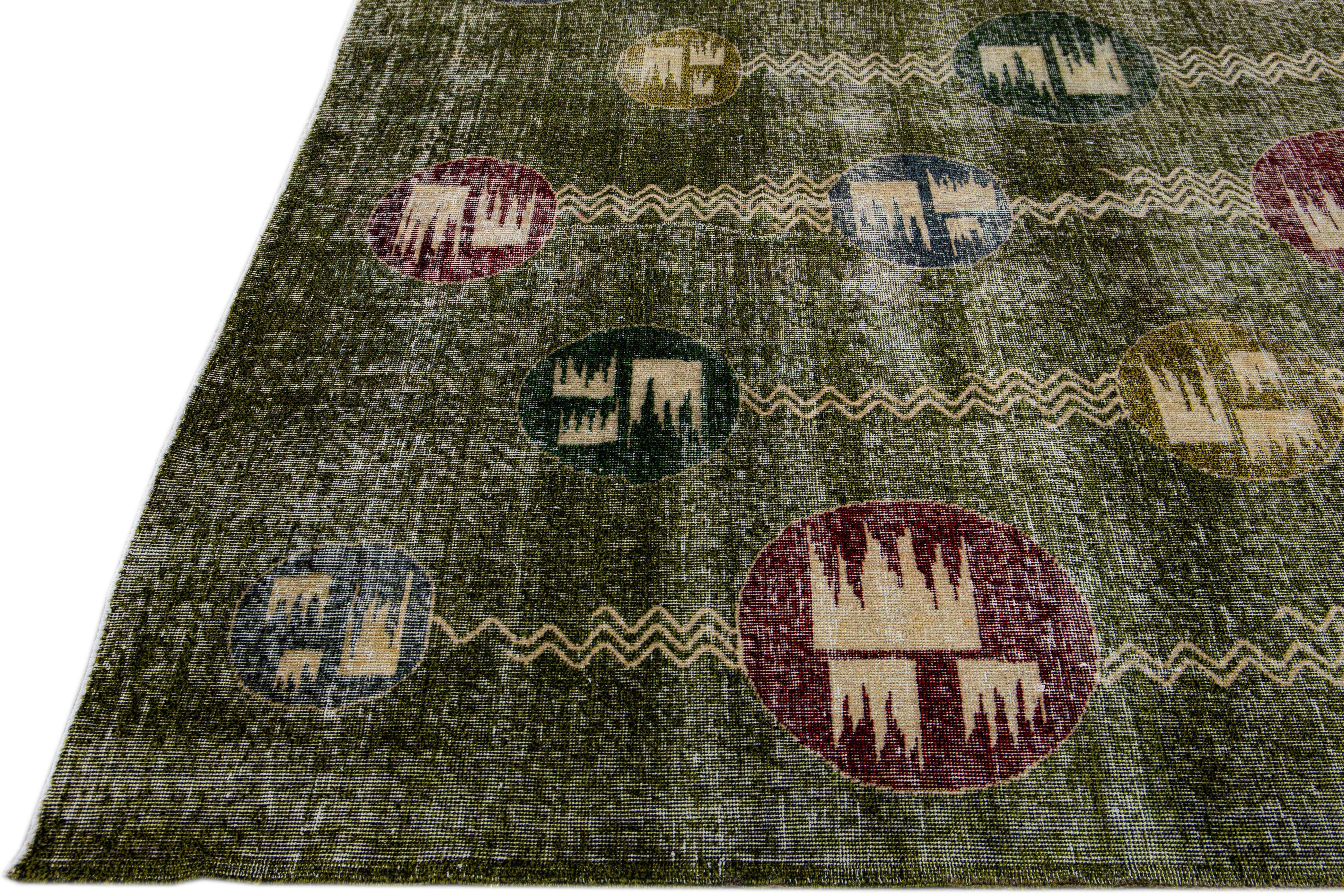 Türkischer Deko-Teppich aus grüner Wolle mit geometrischem Muster, handgefertigt, Vintage (Asiatisch) im Angebot