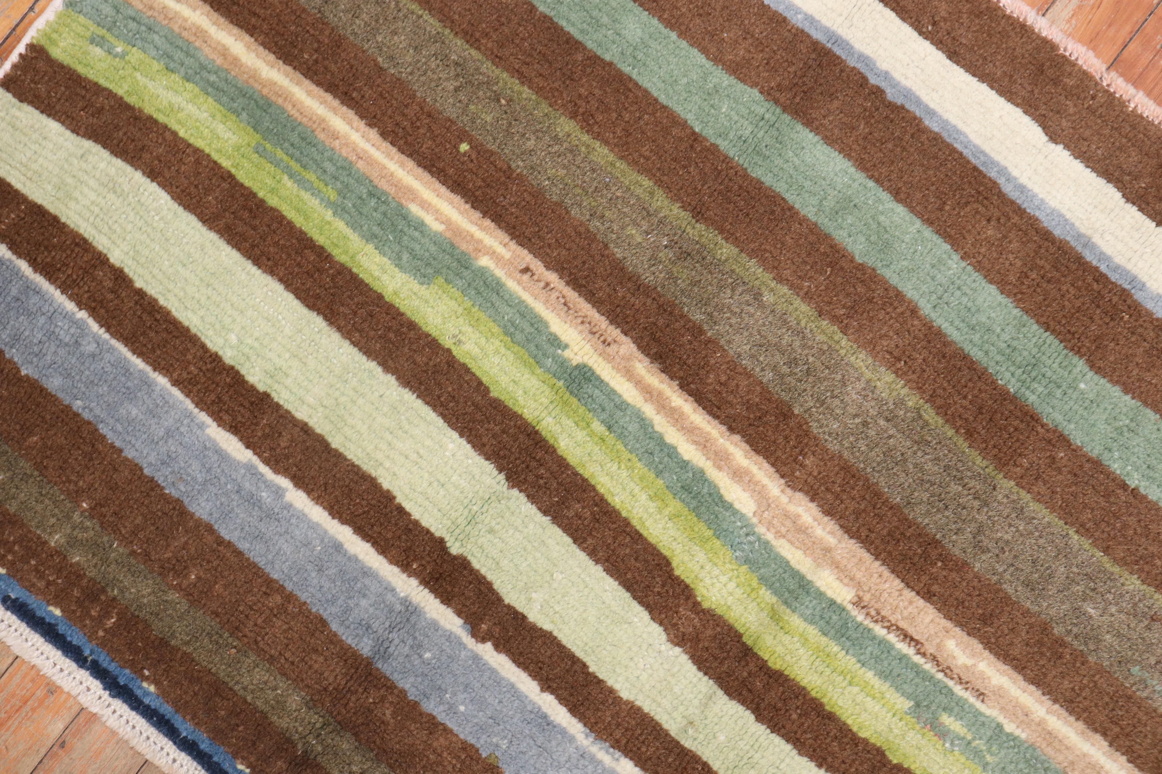 Türkischer Deko-Teppich im Vintage-Stil (20. Jahrhundert) im Angebot