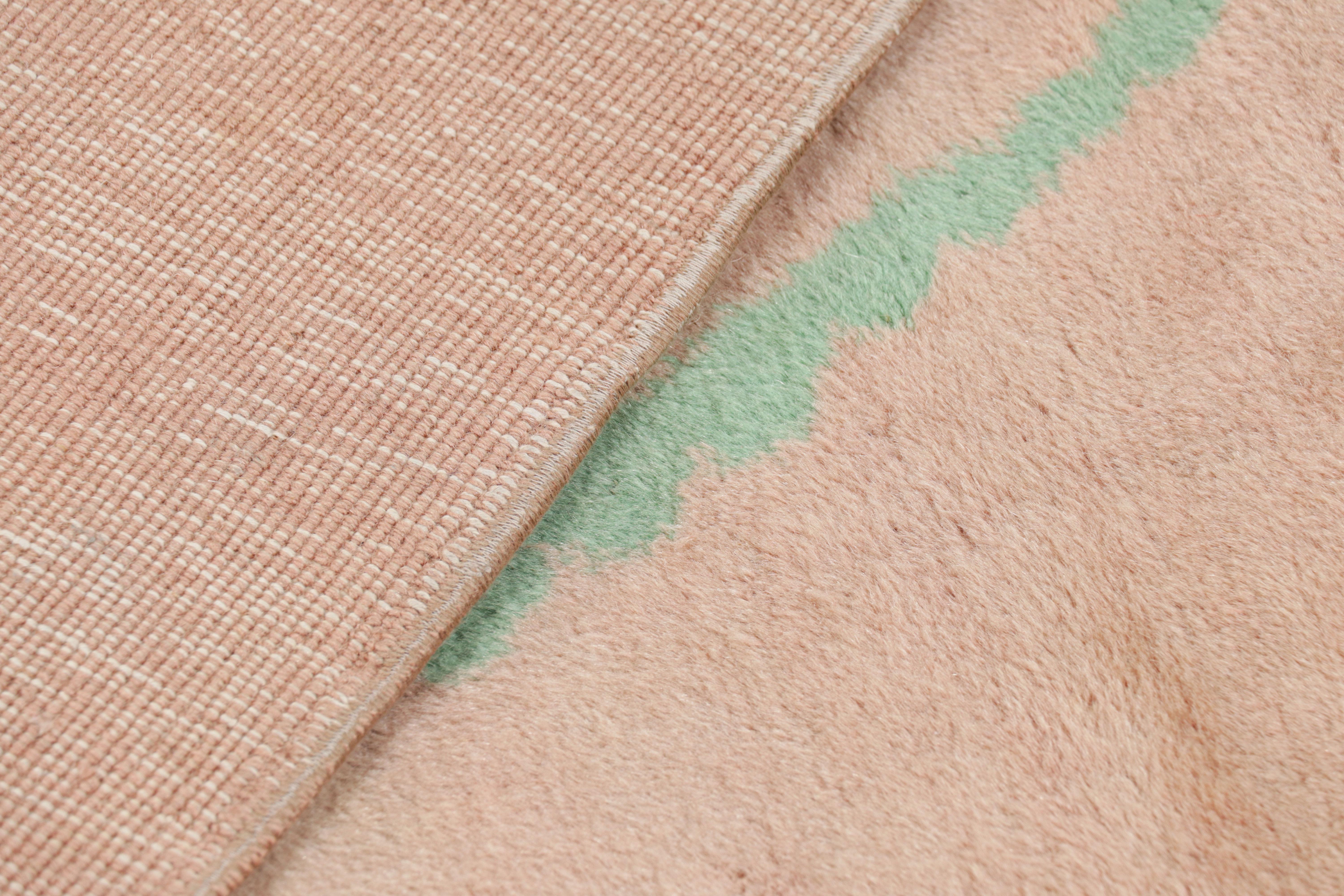 Vintage Zeki Müren Rug in Pink with Geometric Patterns  Rug & Kilim (Wolle) im Angebot
