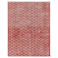 Alfombra turca vintage desgastada en rojo con motivos geométricos, de Rug & Kilim