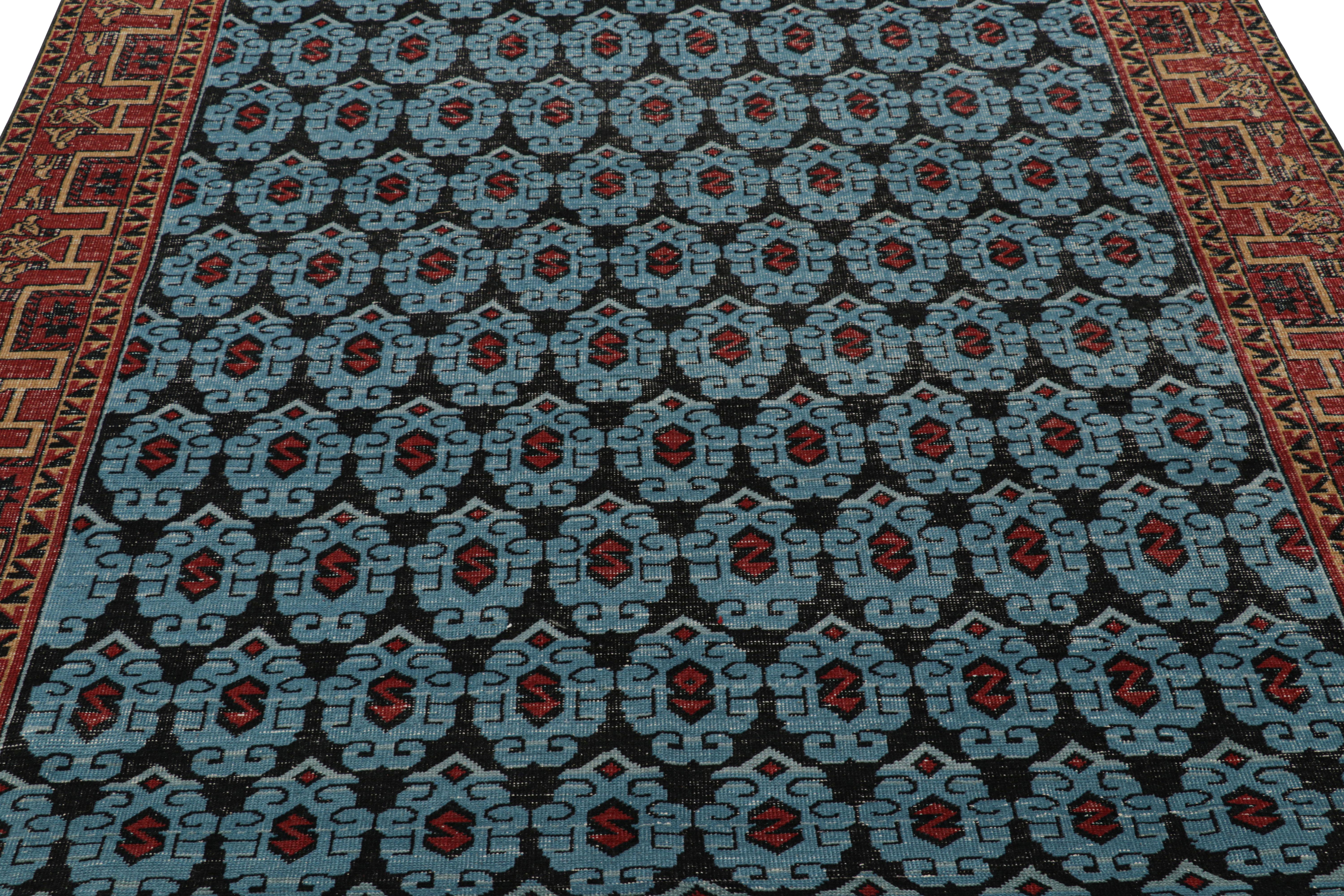 Dieser aus Wolle handgeknüpfte 6x9 große Vintage-Teppich aus der Türkei (ca. 1960-1970) ist ein ganz besonderes Stück mit einem leichten und erfrischenden klassischen Design aus der Mitte des Jahrhunderts, das unserer Meinung nach vom