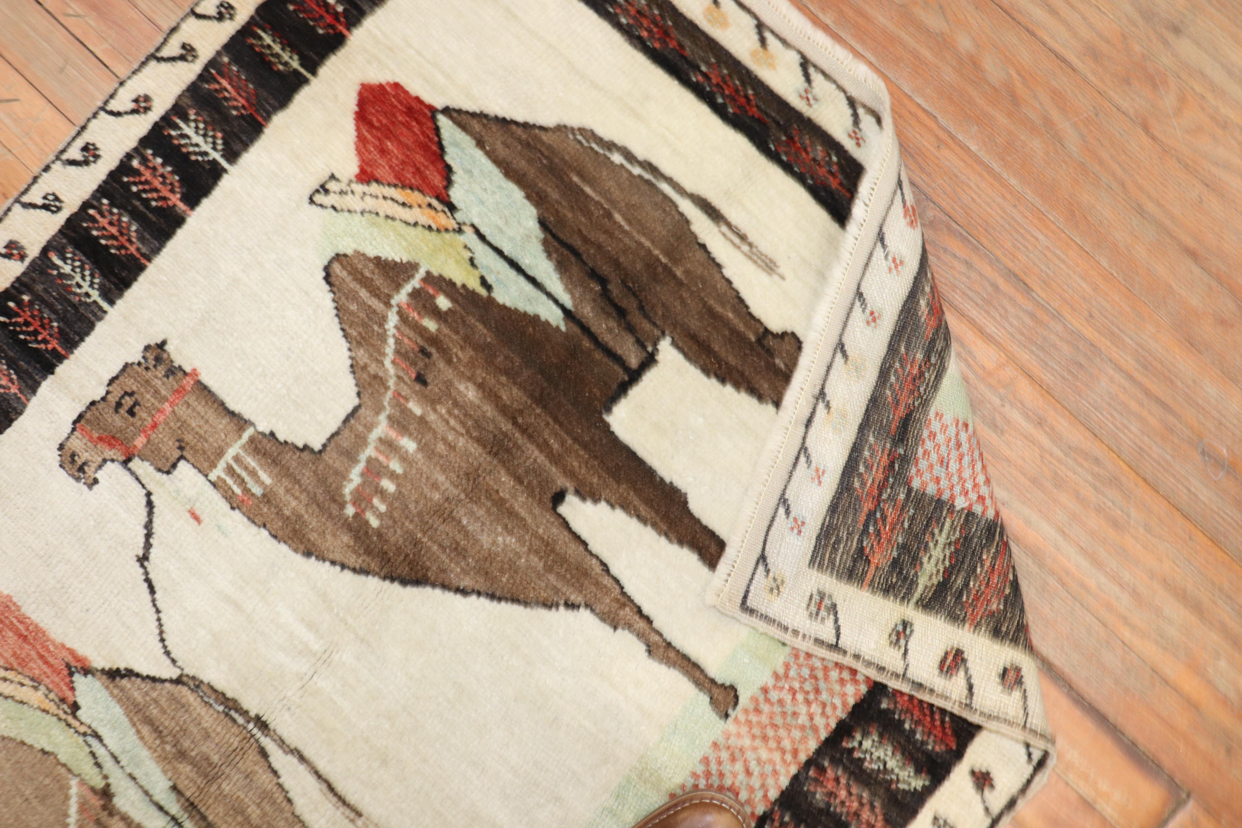 Vintage Türkisch Esel Kamel Tier Teppich im Zustand „Gut“ im Angebot in New York, NY