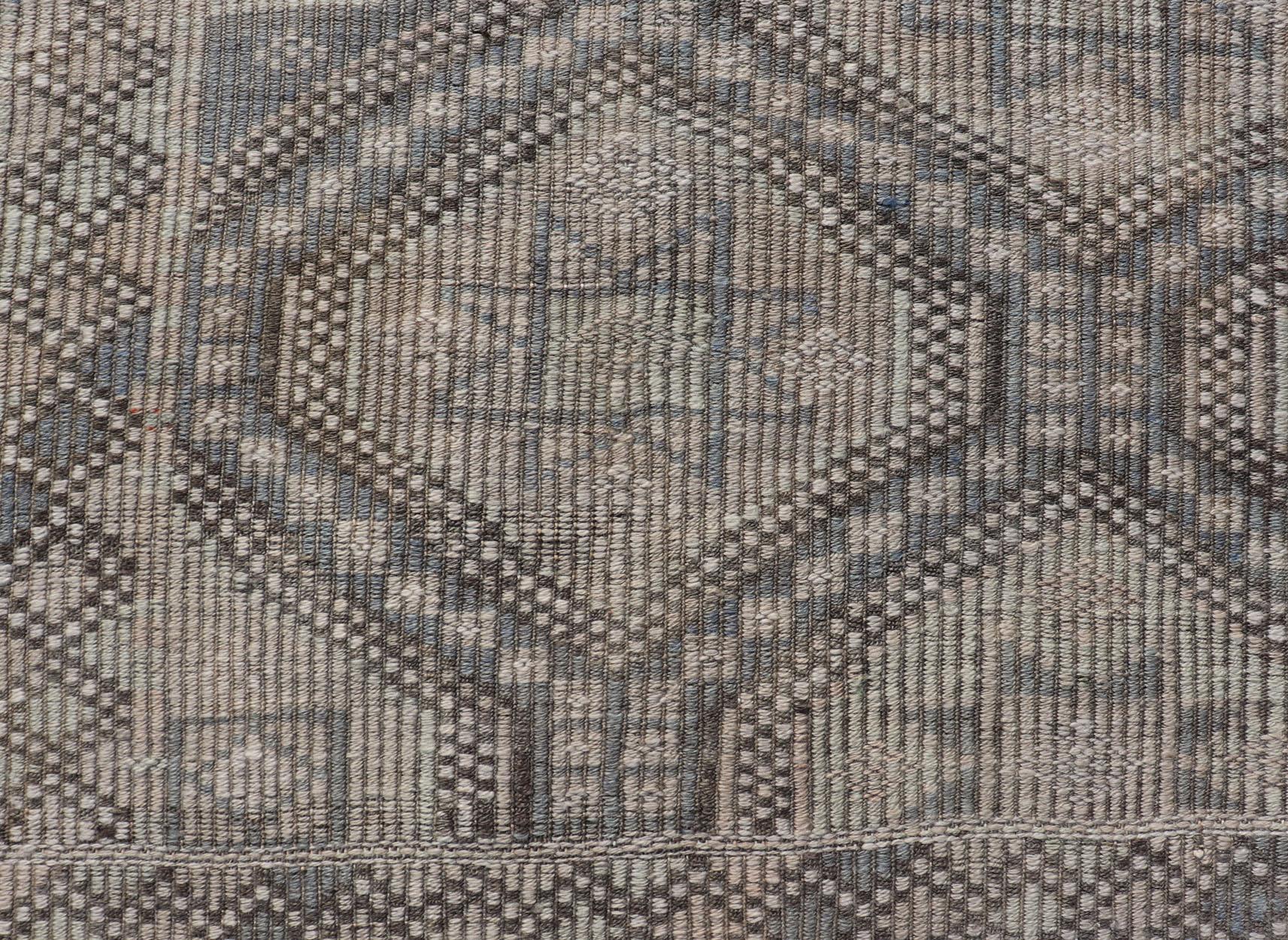 Kilim Vintage Turkish Embroidered Flat-Weave Rug with Geometric Diamond Design For Sale
