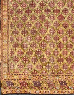Vintage Turkish Embroidered Kilim Rug with Diamond Design in Chartreuse-Green