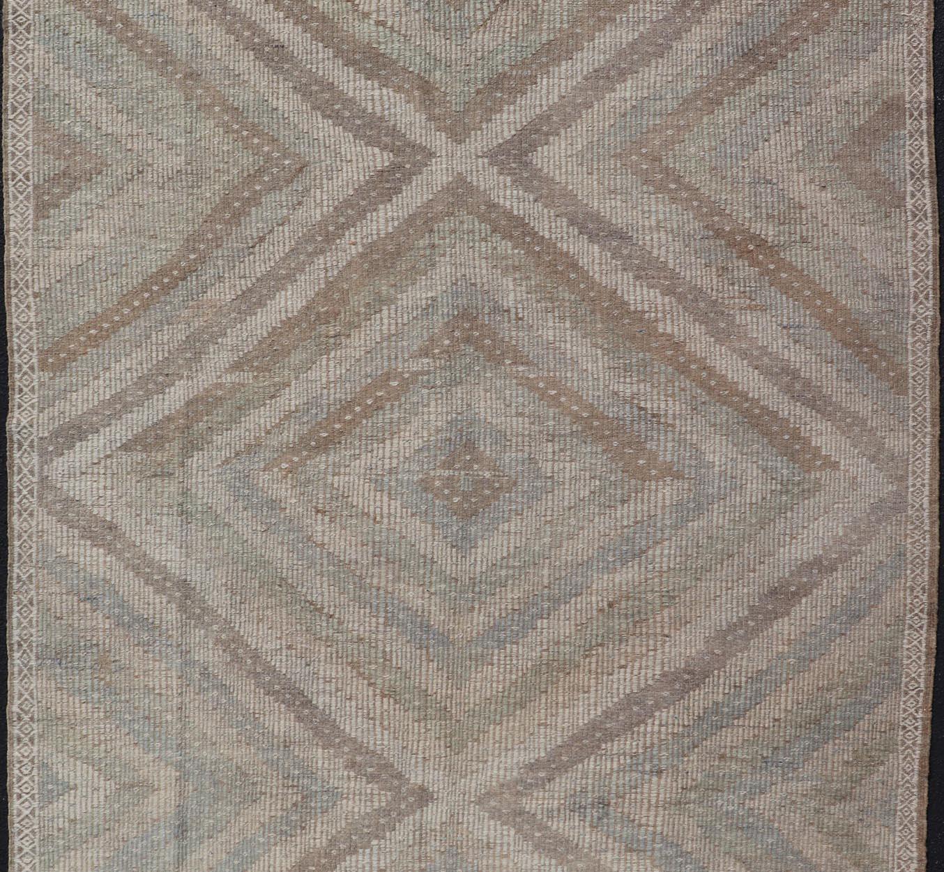 Vintage Turkish Embroidered Kilim Rug with All-Over Repeating Diamond Design For Sale 6