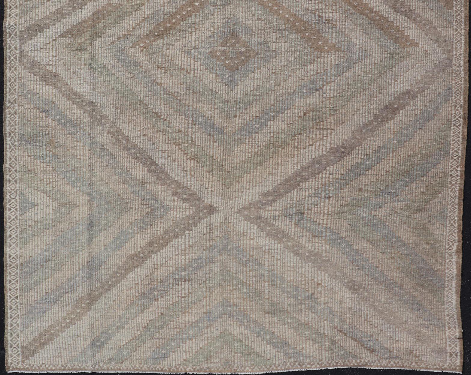 Vintage Turkish Embroidered Kilim Rug with All-Over Repeating Diamond Design For Sale 7