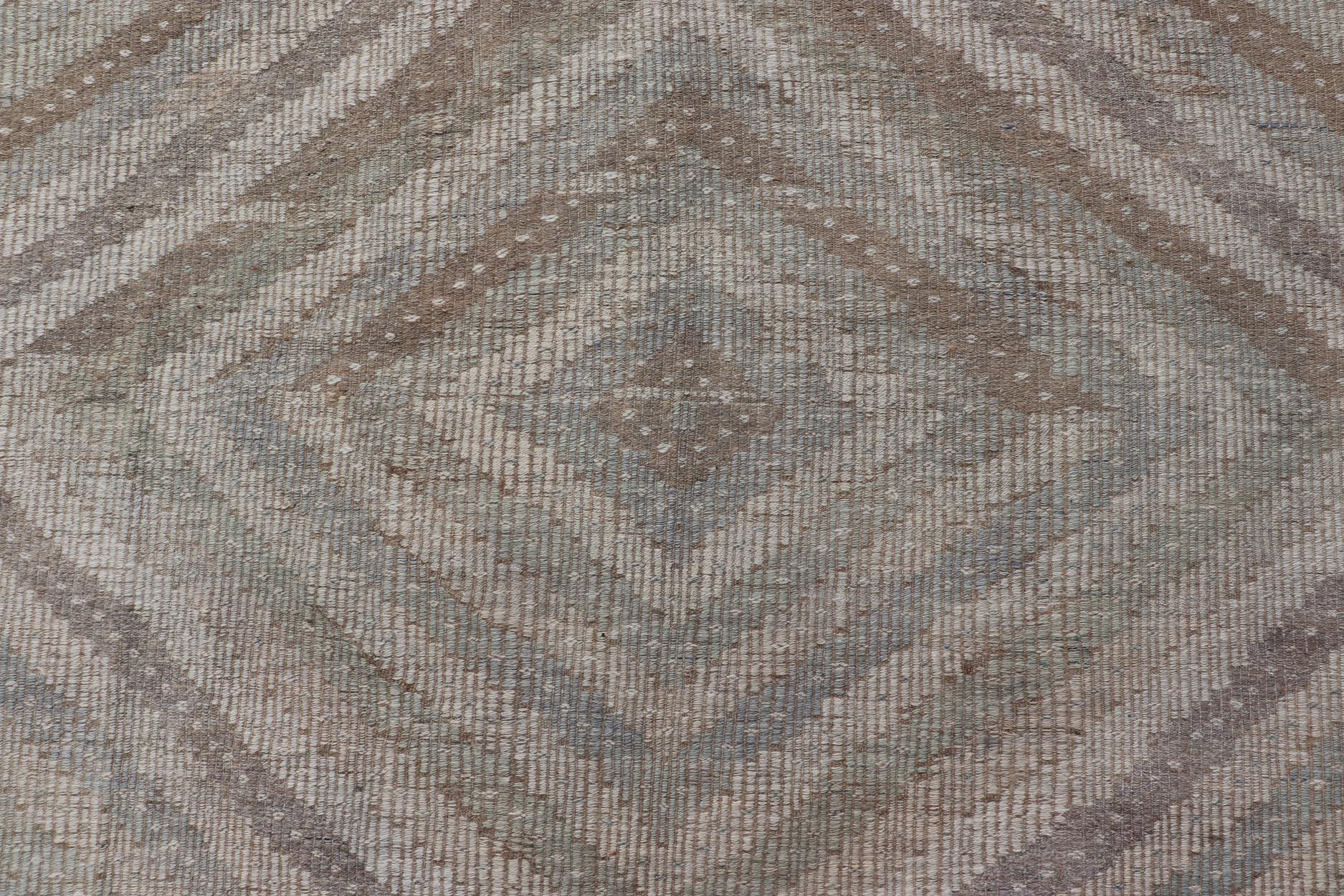 20th Century Vintage Turkish Embroidered Kilim Rug with All-Over Repeating Diamond Design For Sale