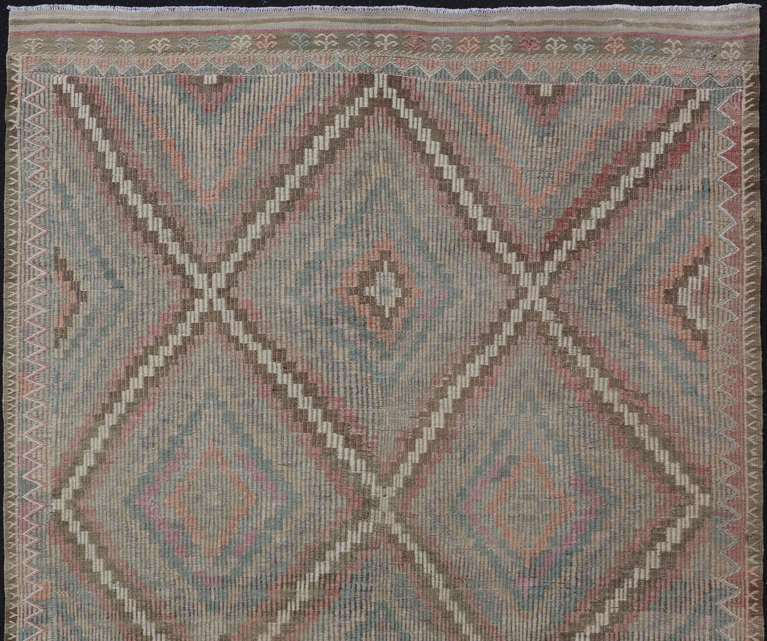 Vintage Turkish Embroidered Rug with Geometric Diamond Design In Good Condition For Sale In Atlanta, GA