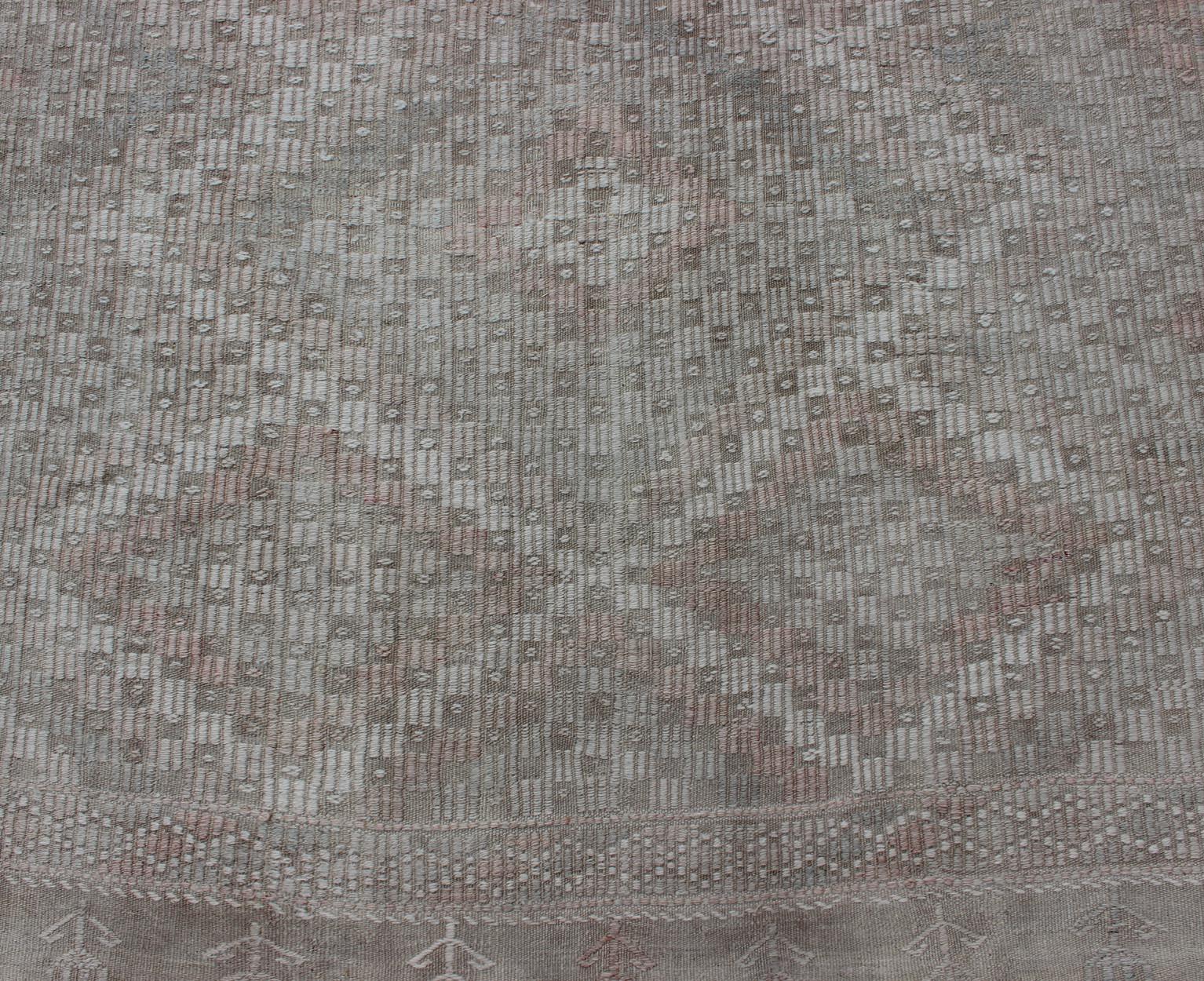 Vintage Turkish Embroidered Rug with Geometric Diamond Design in Neutral Tones For Sale 1