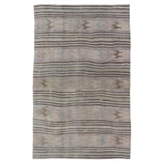 Türkische Flachgewebe-Stickerei-Stickerei, Kelim in Taupe, Lt. Blau, Braun, Tan