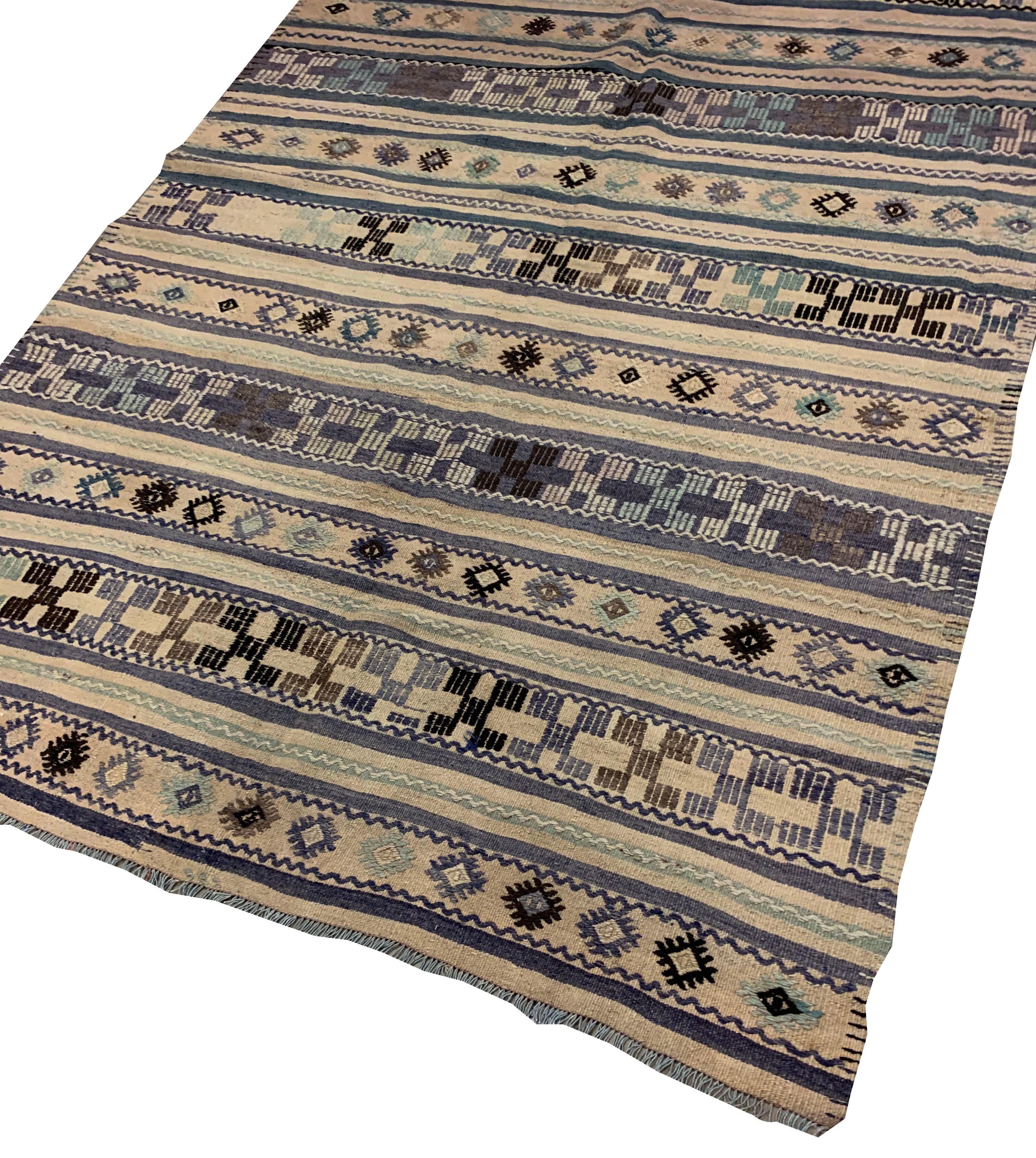 Vintage Rug turco a trama piatta Jajim Kilim 5'1 x 7'8 in vendita 1