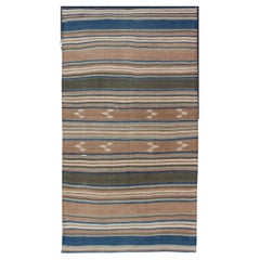 Kilim turc vintage à tissage plat avec motif rayé bleu, marron et taupe