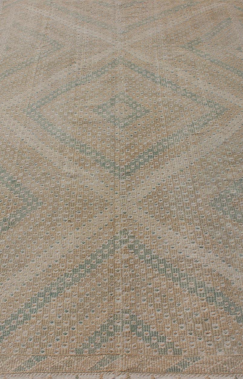 Vintage Turkish Flat-Weave Kilim with Diamond Geometric Design in Taupe, Tan For Sale 4