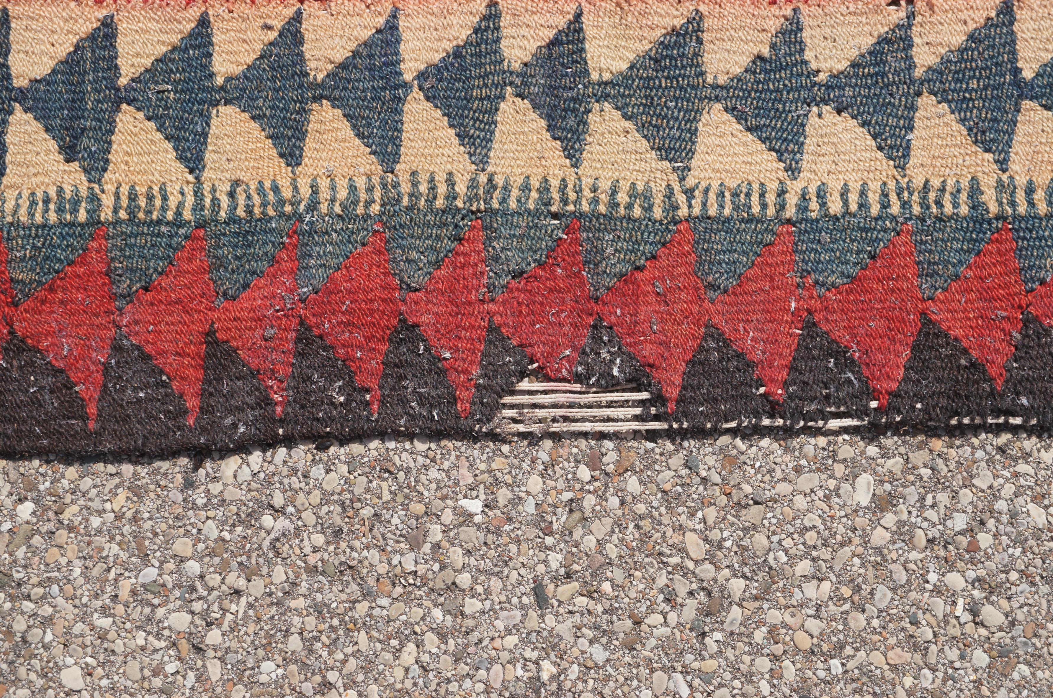 Vintage Turkish Flat Weave Oushak Bohemian Kilim Wool Area Rug Runner 5 x 8.5' For Sale 5