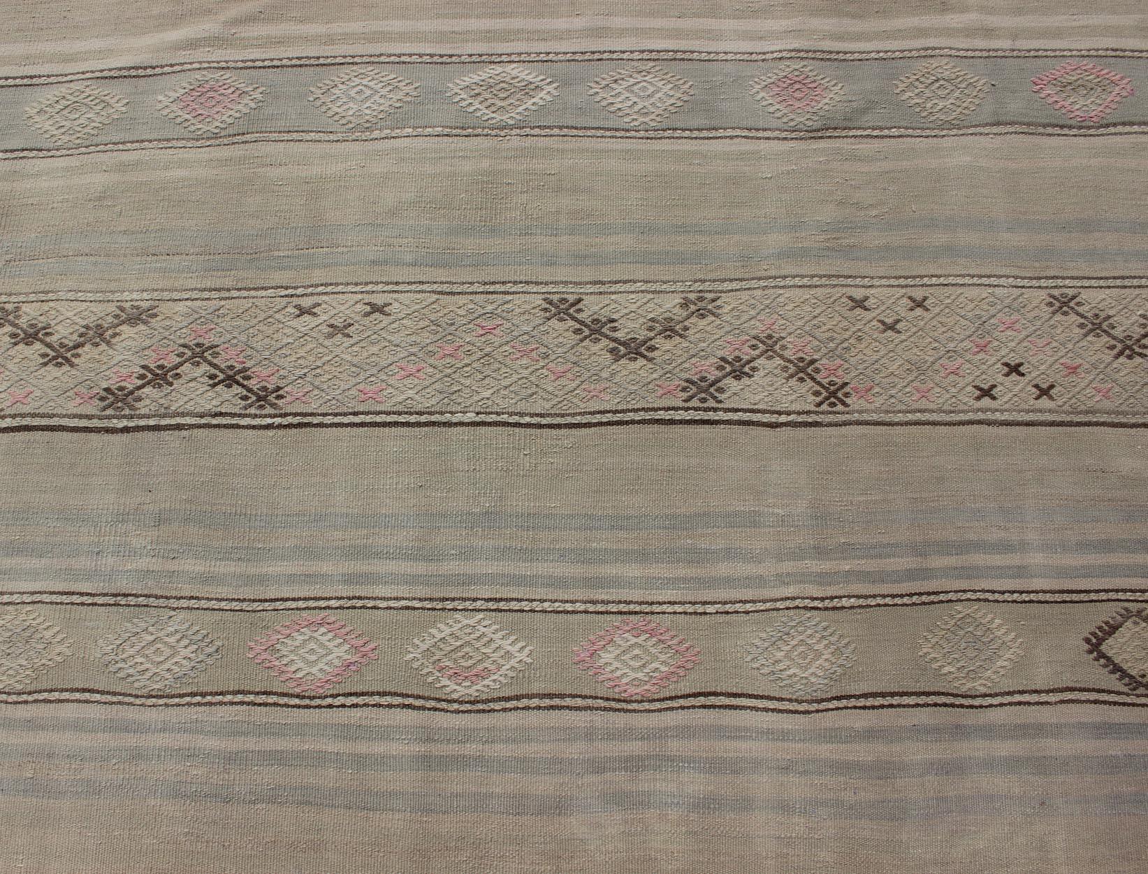 Vintage Turkish Flat-Weave Striped Kilim in Taupe, Pink, and Light Brown For Sale 4