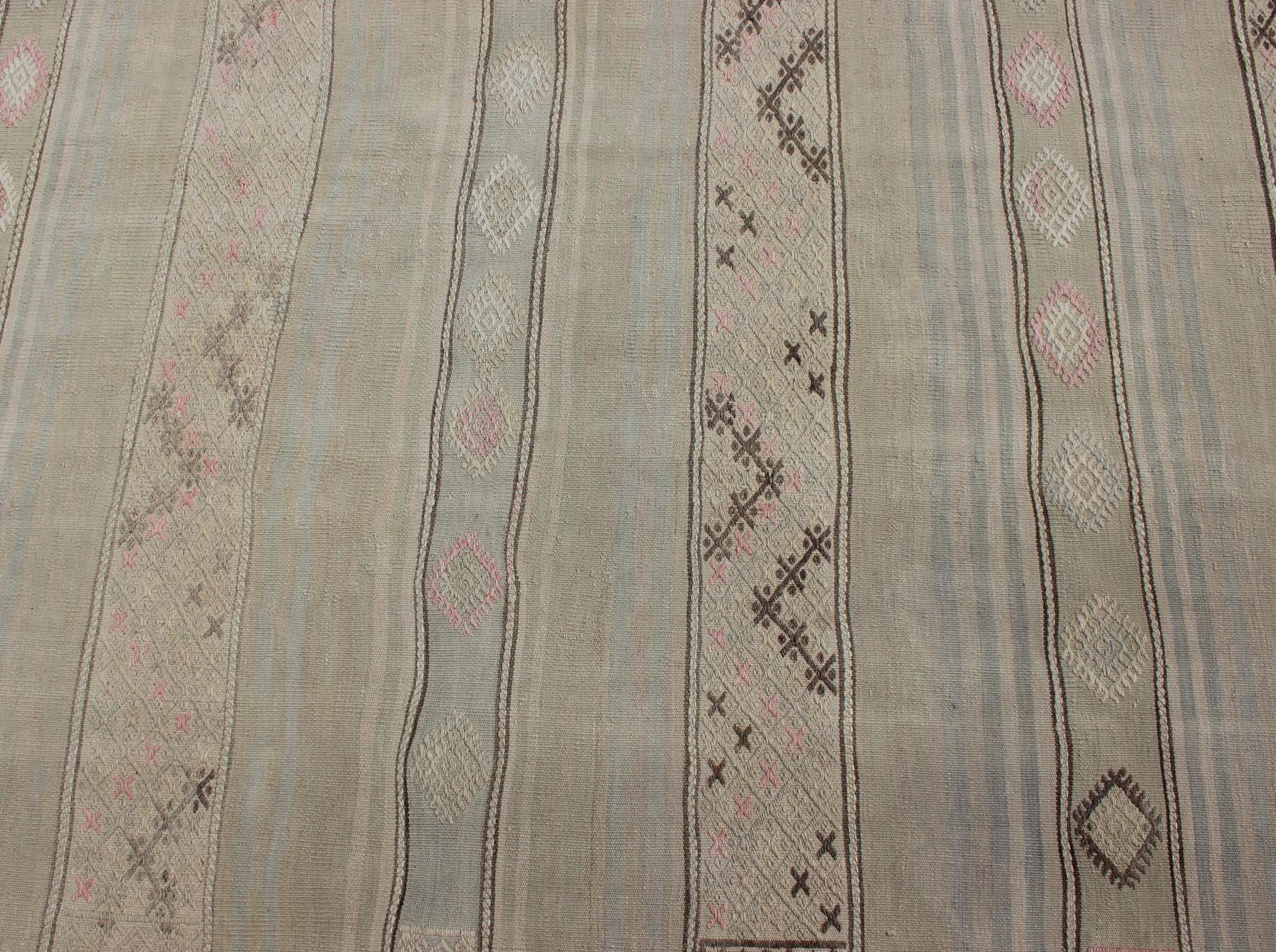 Vintage Turkish Flat-Weave Striped Kilim in Taupe, Pink, and Light Brown For Sale 5
