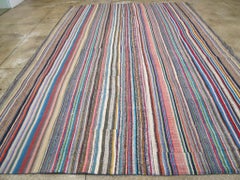 Türkischer Flachgeweber Vintage-Kelim-Teppich in Zimmergröße