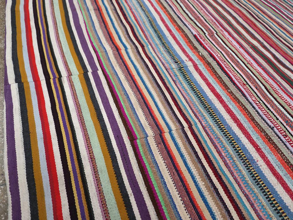 Turco Tappeto turco d'epoca a trama piatta Kilim per la stanza in vendita