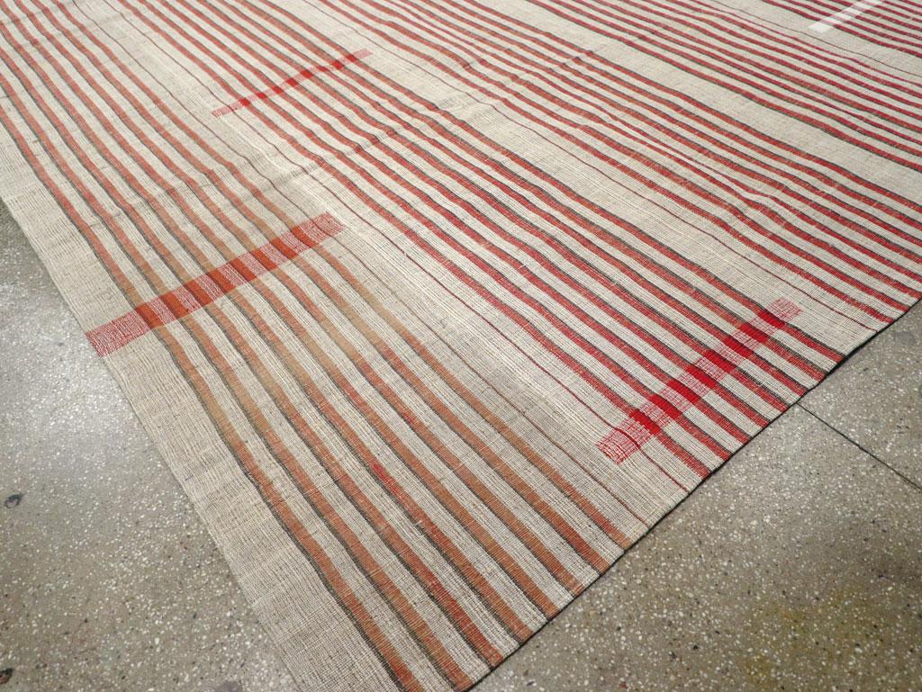 Wool Vintage Turkish Flatweave Kilim Room Size Carpet For Sale