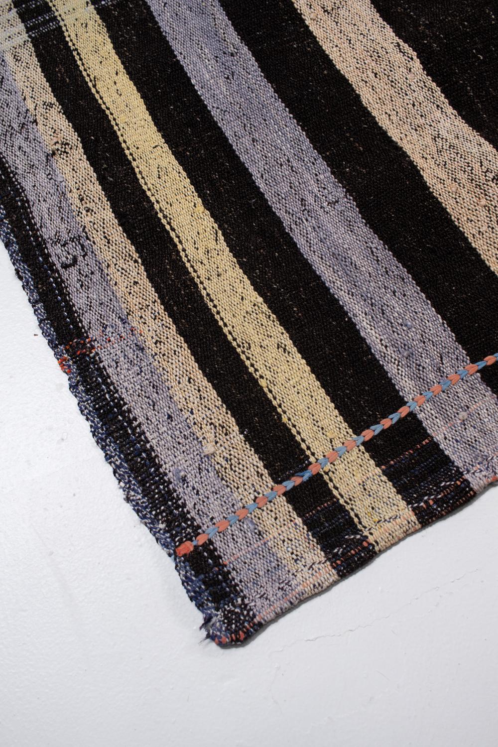 Vieux tapis turc Kilim tissé à plat en vente 1