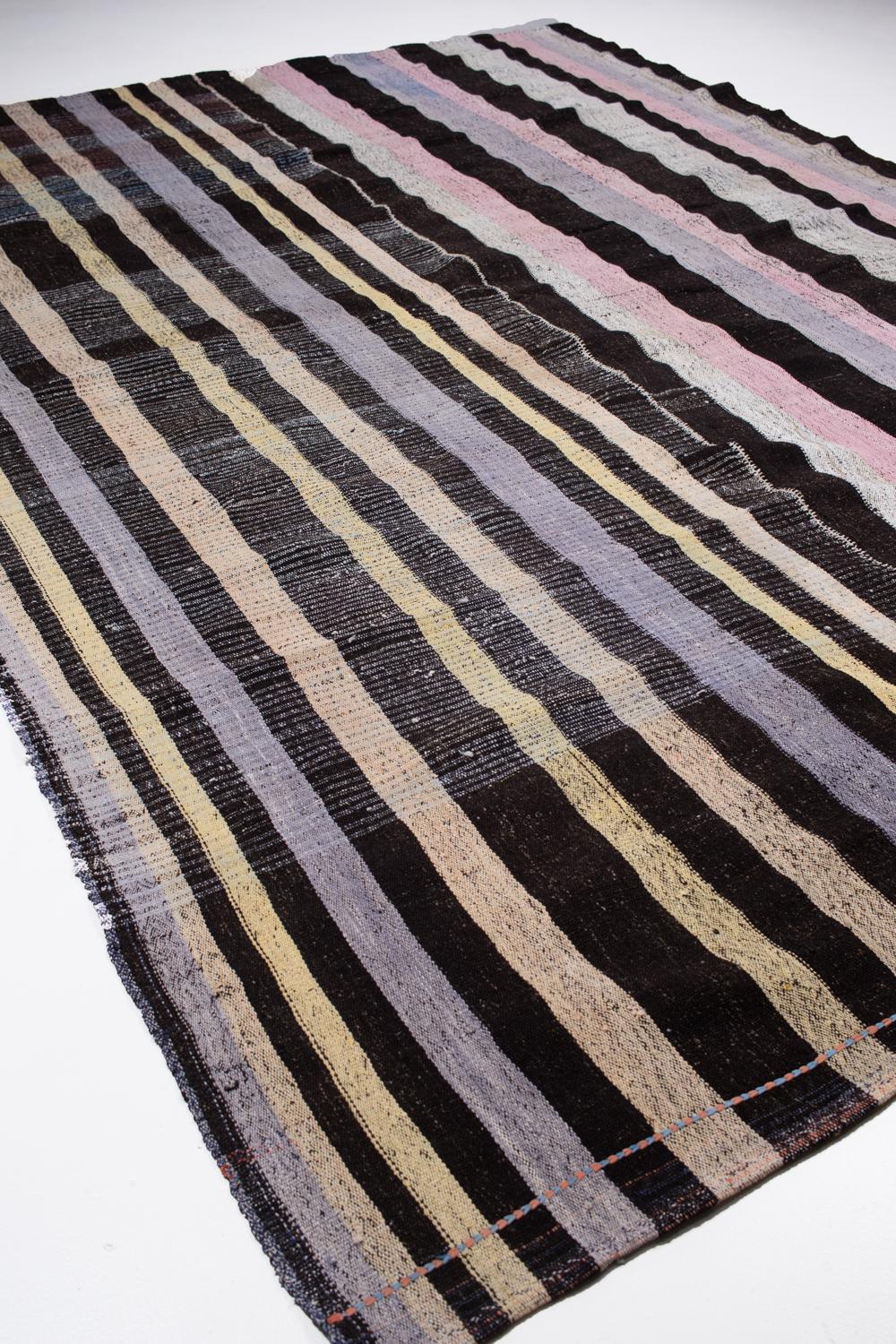 Vieux tapis turc Kilim tissé à plat en vente 2