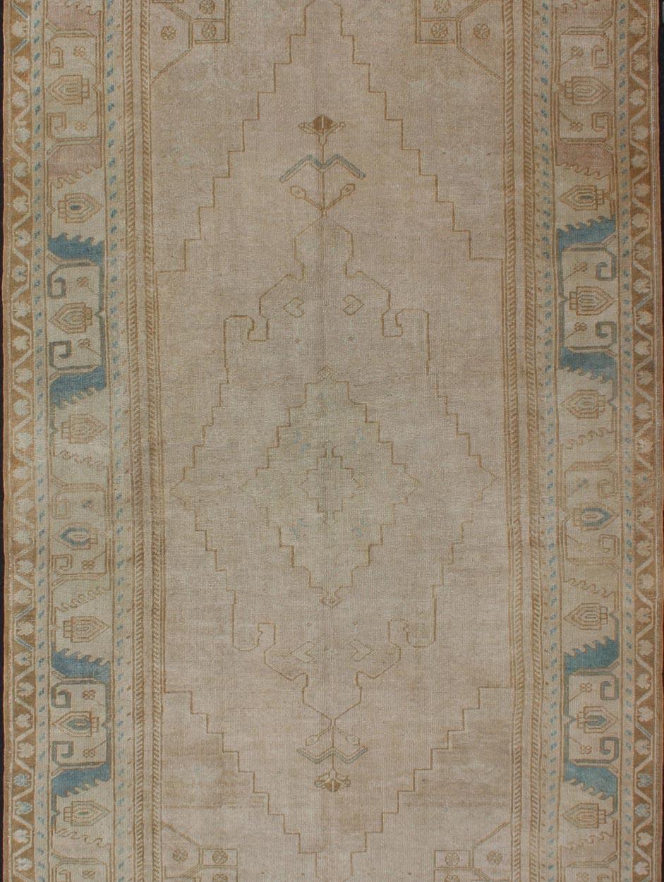 Oushak Vintage Turkish Gallery Rug in Earth Tones & Light Brown with Medallions  For Sale