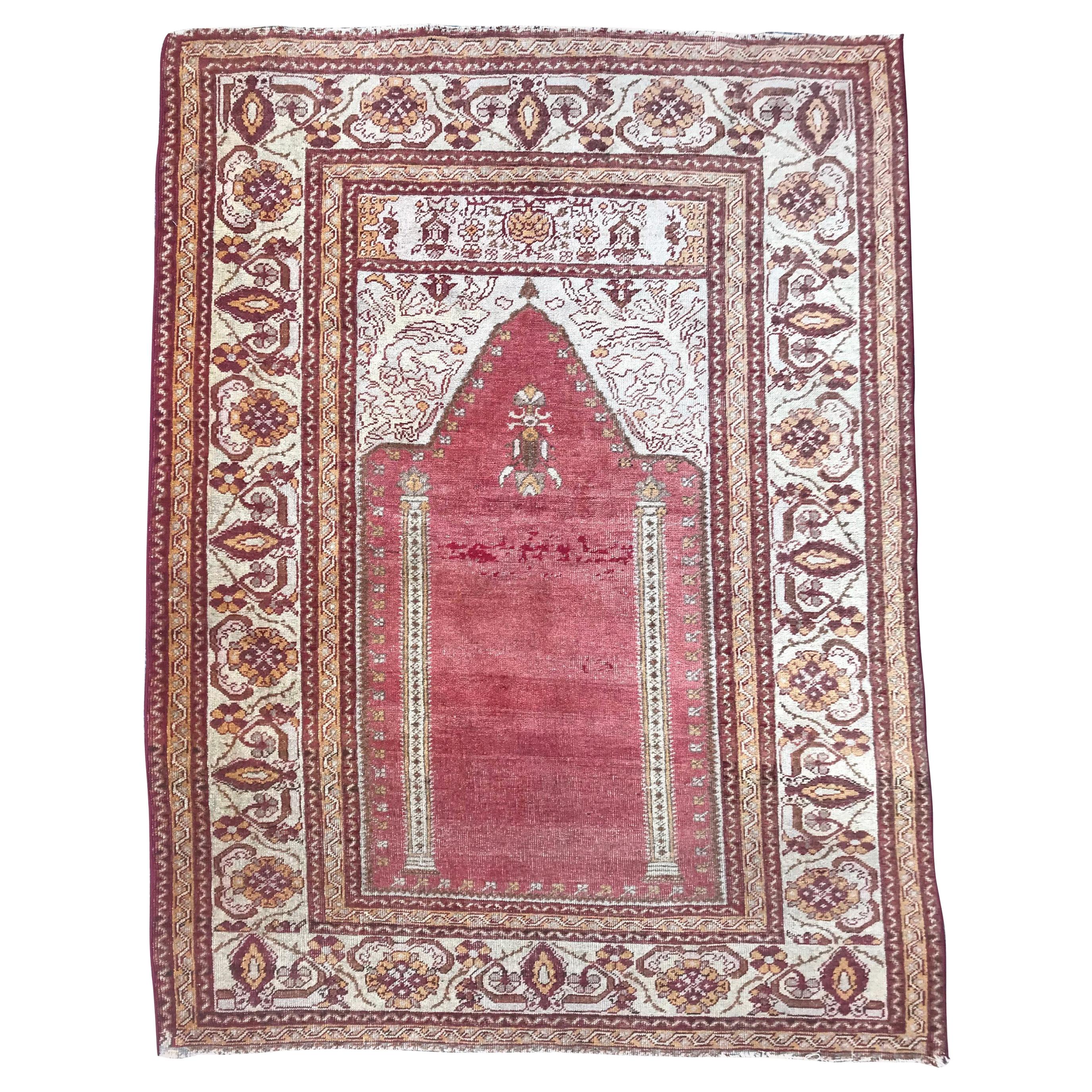 Bobyrug’s Vintage Turkish Ghyordes Prayer Rug For Sale