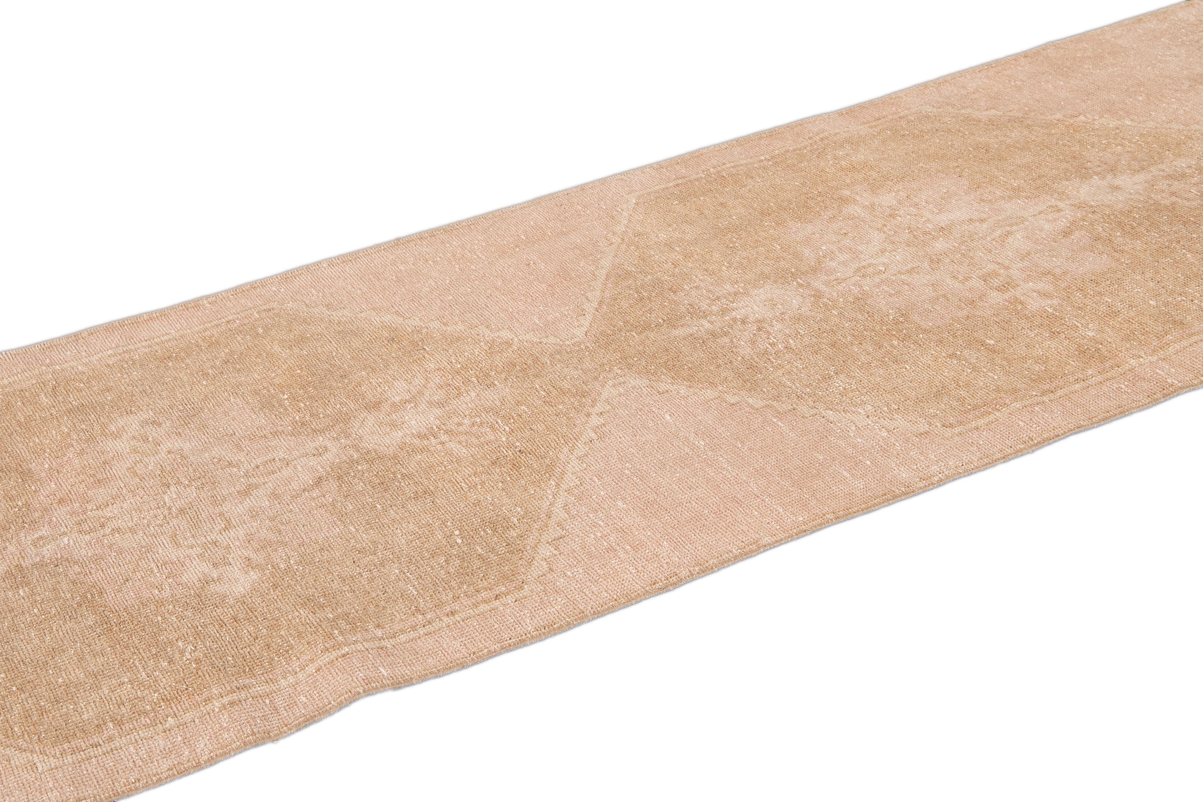 Alfombra Turca Vintage de Lana Marrón Marrón Geométrica Hecha a Mano Anudado a mano en venta