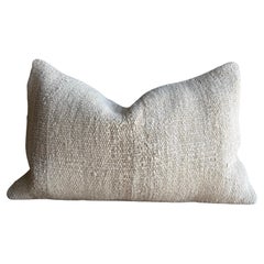 Coussin vintage en chanvre 18" x 29" avec garniture en duvet