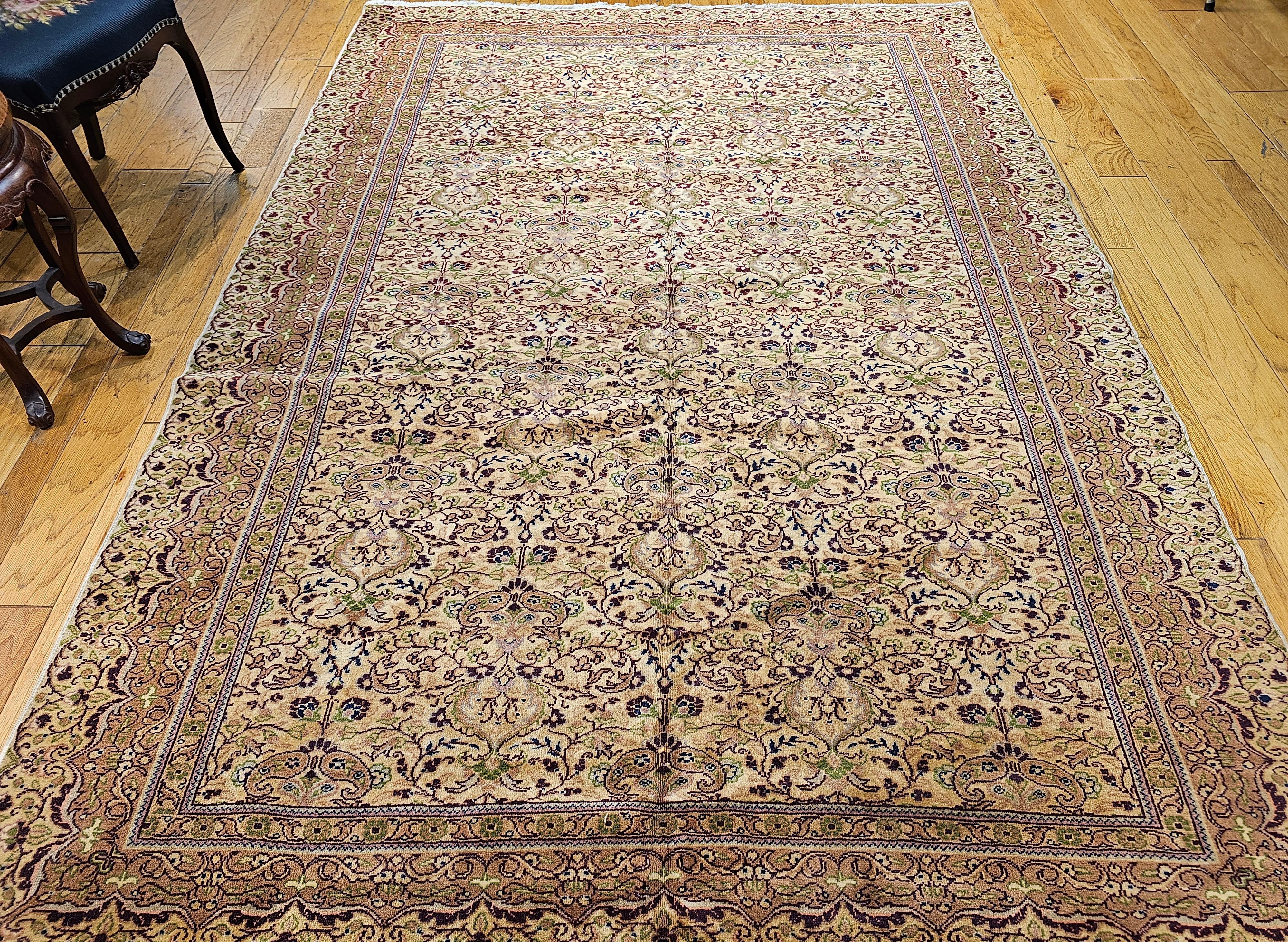Vintage Turkish Hereke Rug in Allover Pattern in Pale Yellow, Green, mauve For Sale 7