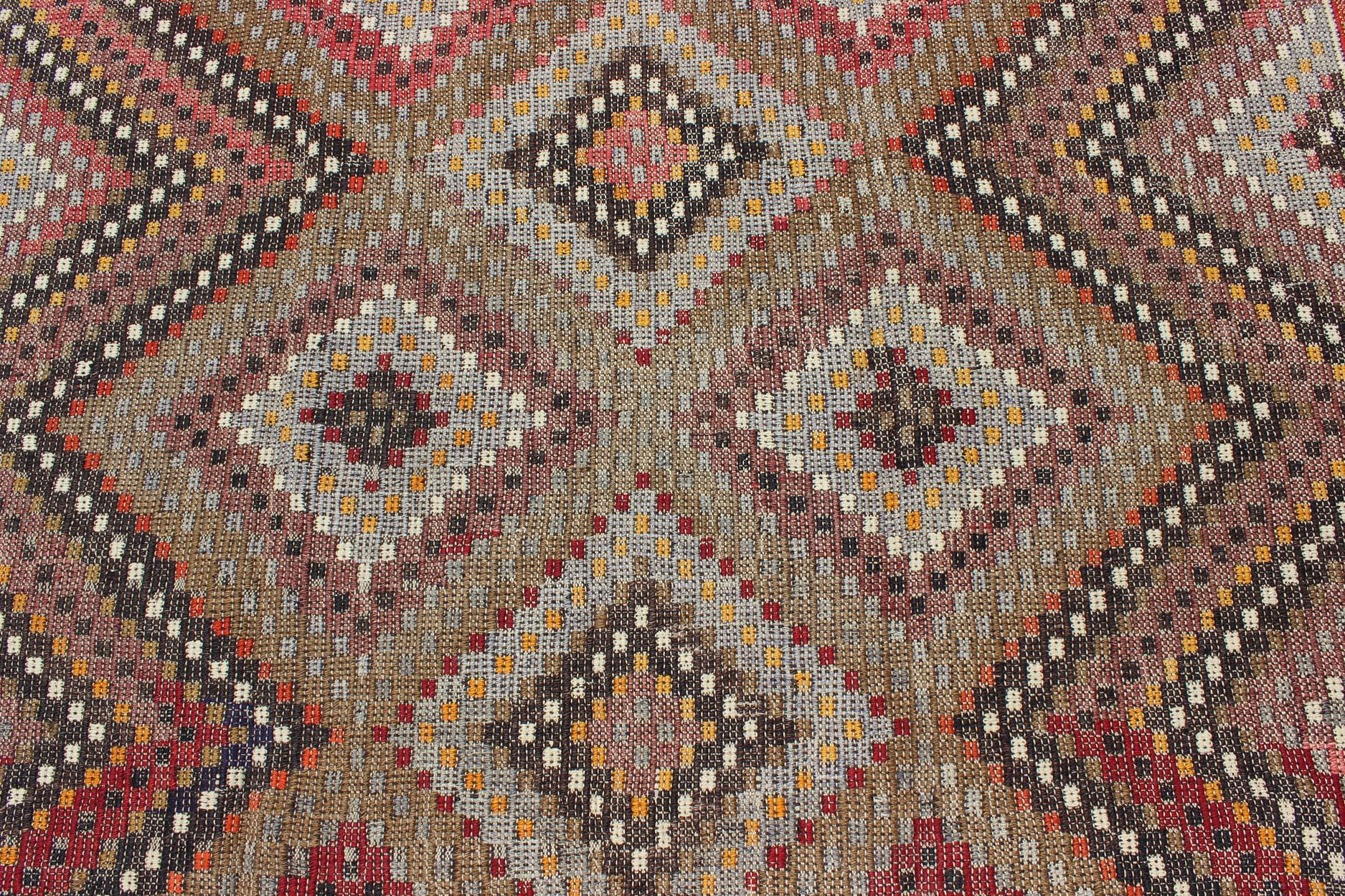 Vintage Turkish Embroidered Flat Weave with Diamond and Zig-Zag Pattern For Sale 5