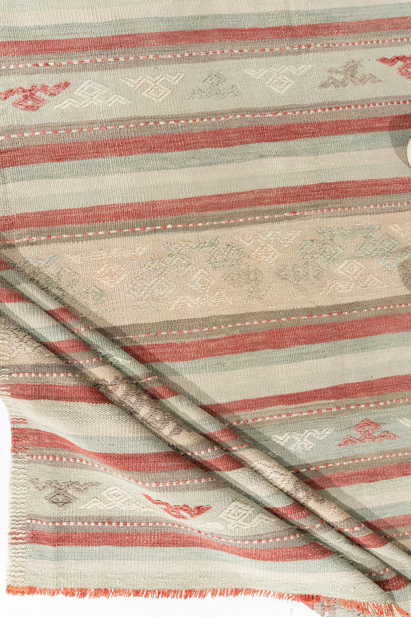 Türkischer Jajim-Teppich im Vintage-Stil 5' x 8'3 im Angebot 2