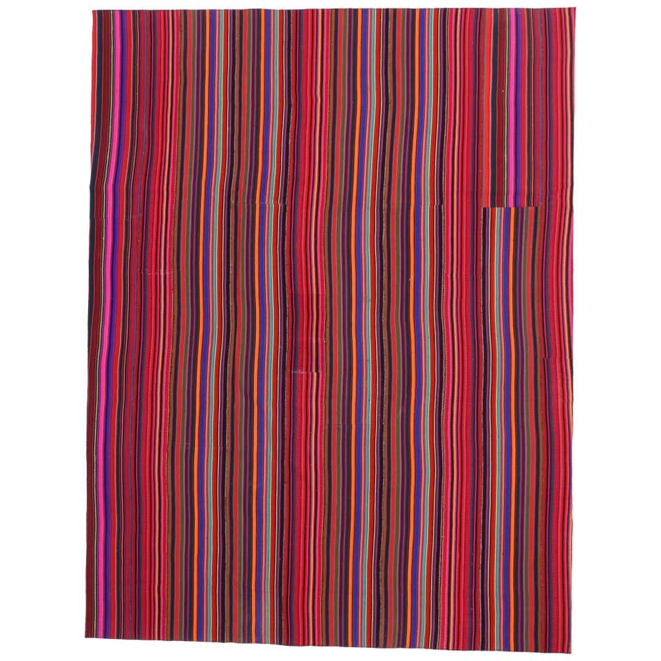 Vintage Turkish Kilim Rug with Mid-Century Modern Style For Sale at 1stDibs