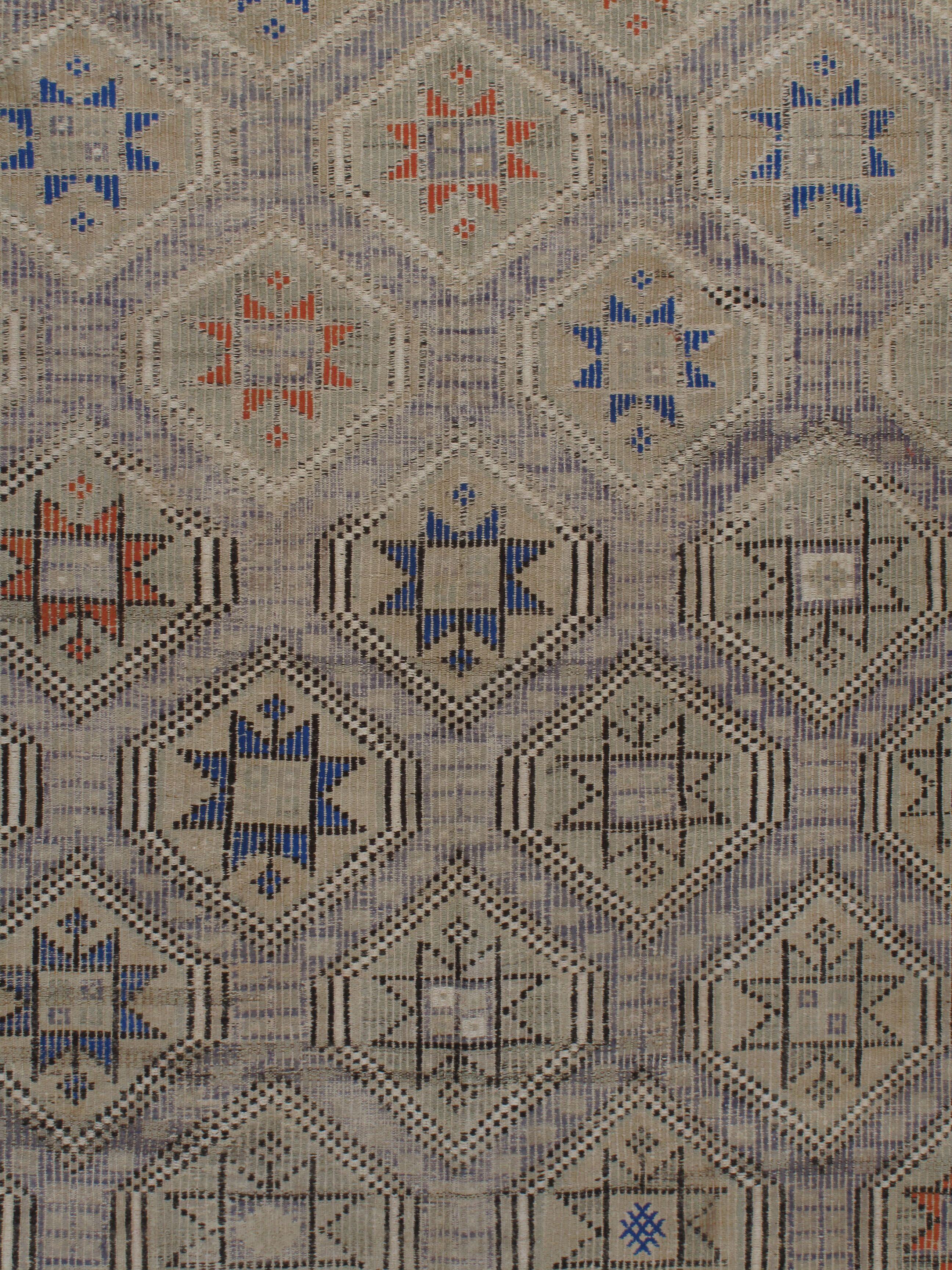 Vintage Circa 1940 Ivory/Taupe Turkish Jajim Flat-Weave Rug 6'4 x 10'5 For Sale 4
