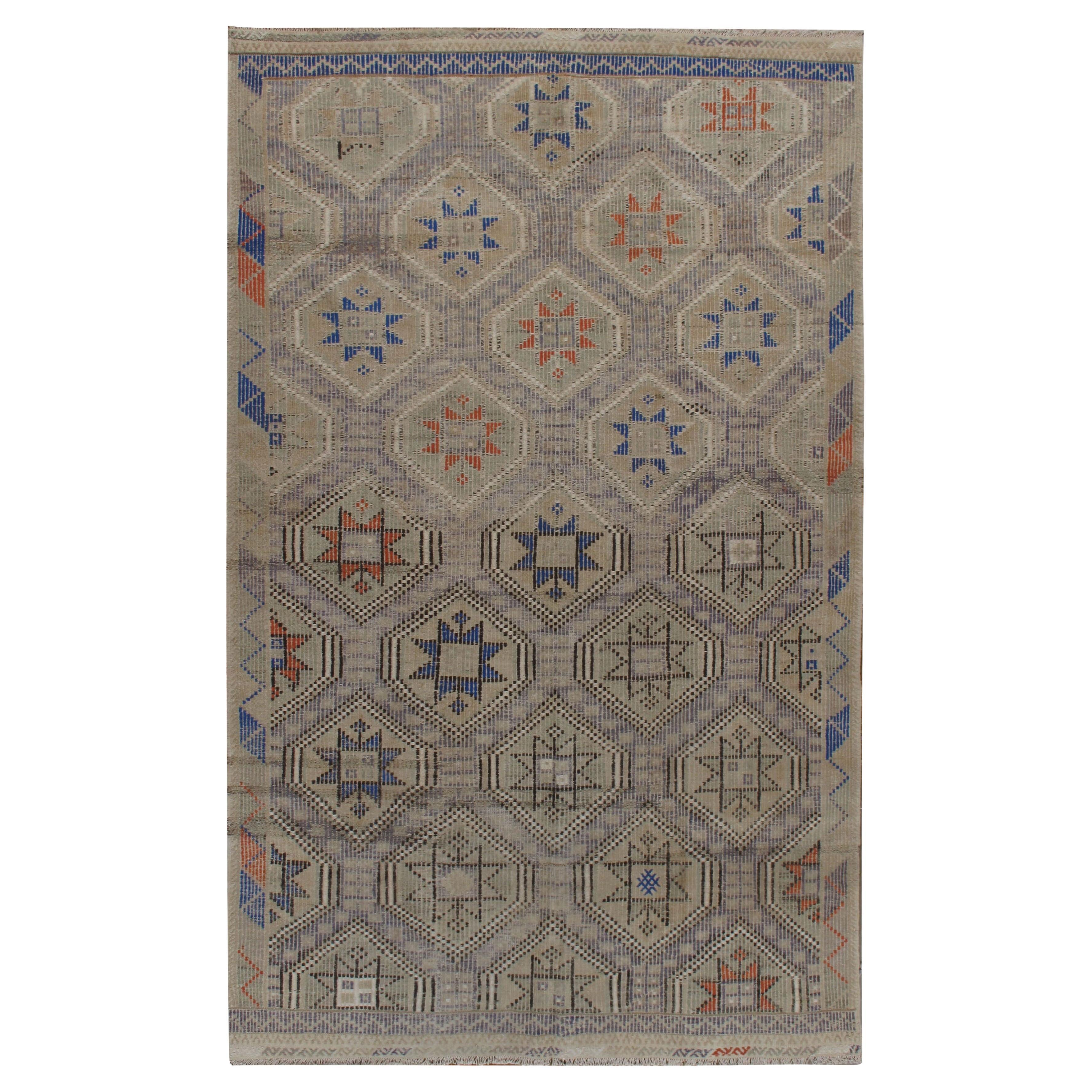 Vintage Circa 1940 Ivory/Taupe Turkish Jajim Flat-Weave Rug 6'4 x 10'5 For Sale