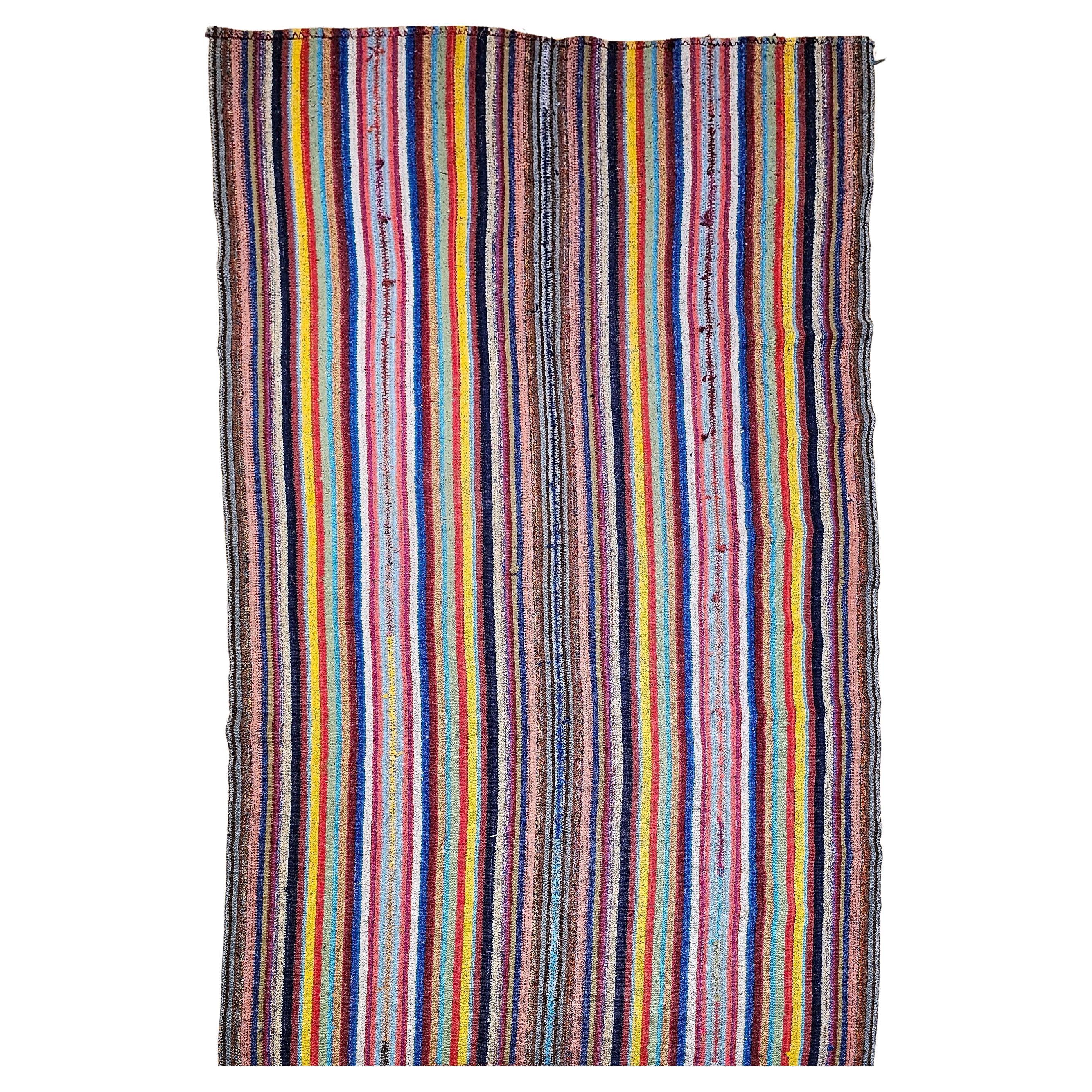 Vintage Turkish Jajim Kilim Room Size Rug For Sale