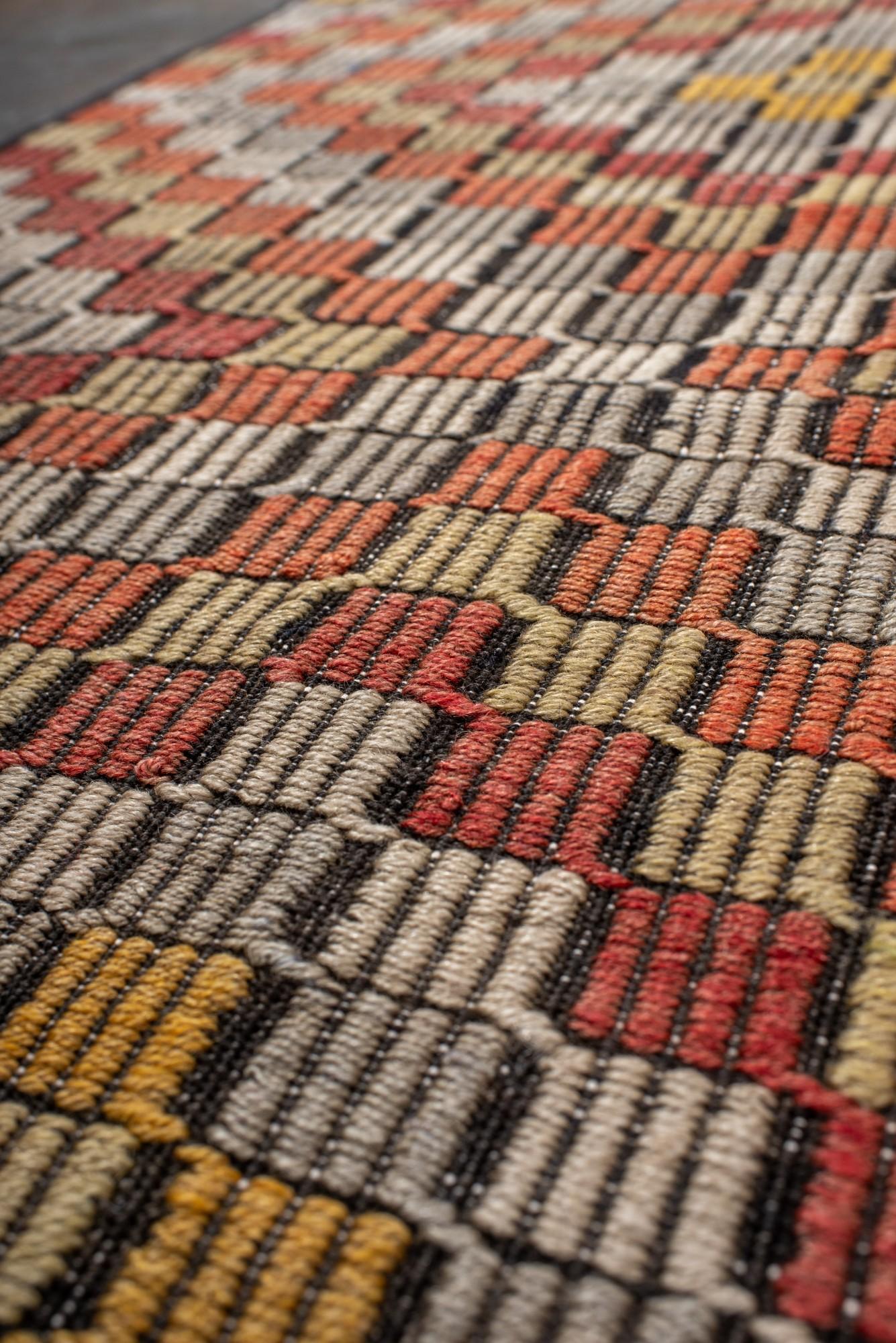Runner turco d'epoca con medaglione a mosaico In condizioni buone in vendita a New York, NY