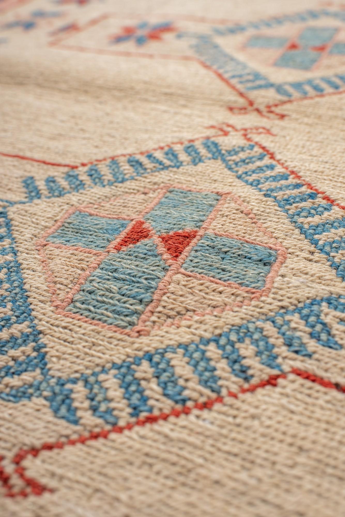 Jijim turco vintage con bordo a stella e medaglioni geometrici In condizioni buone in vendita a New York, NY