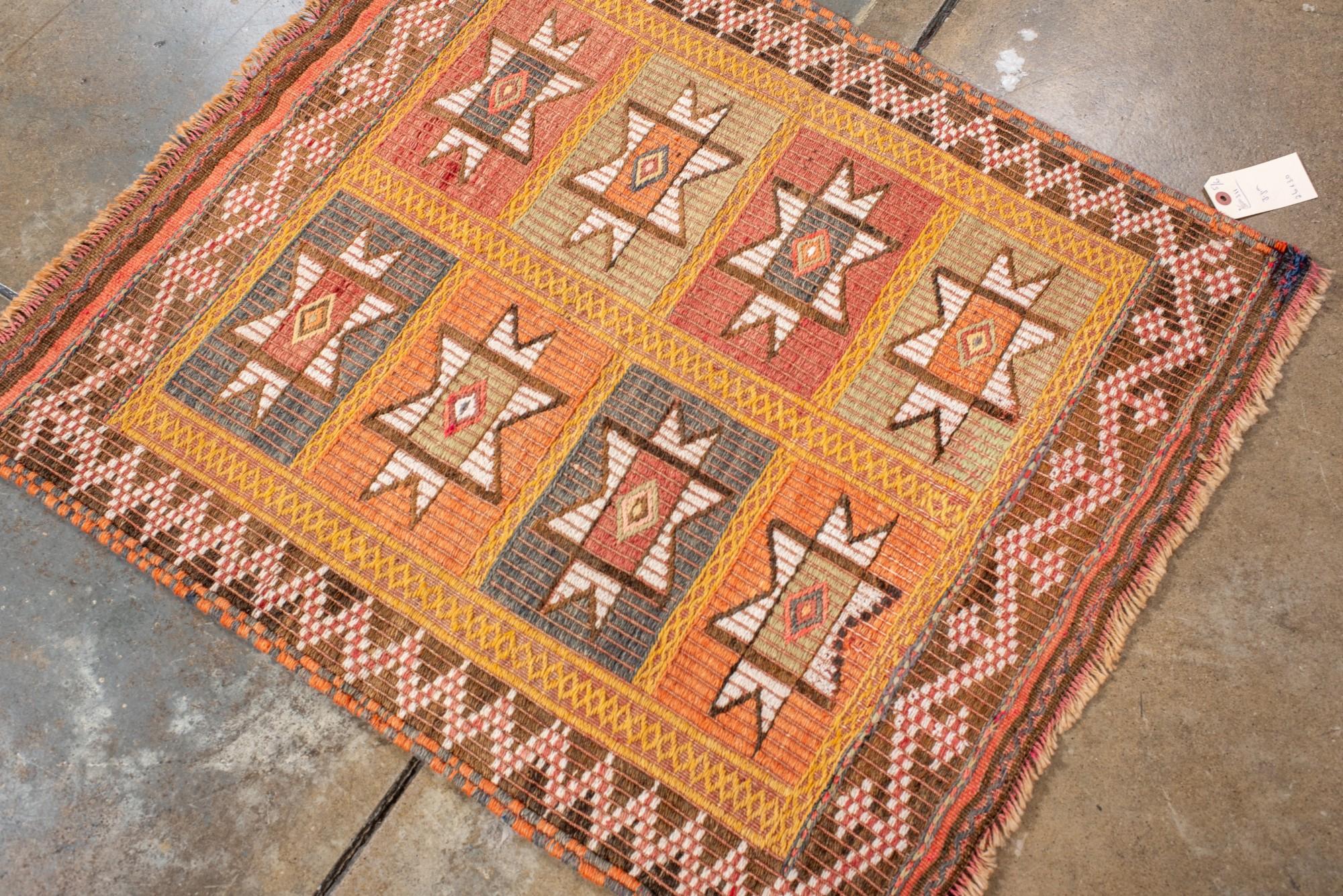 XX secolo Jijim turco vintage con medaglioni a stella in ruggine e oro in vendita
