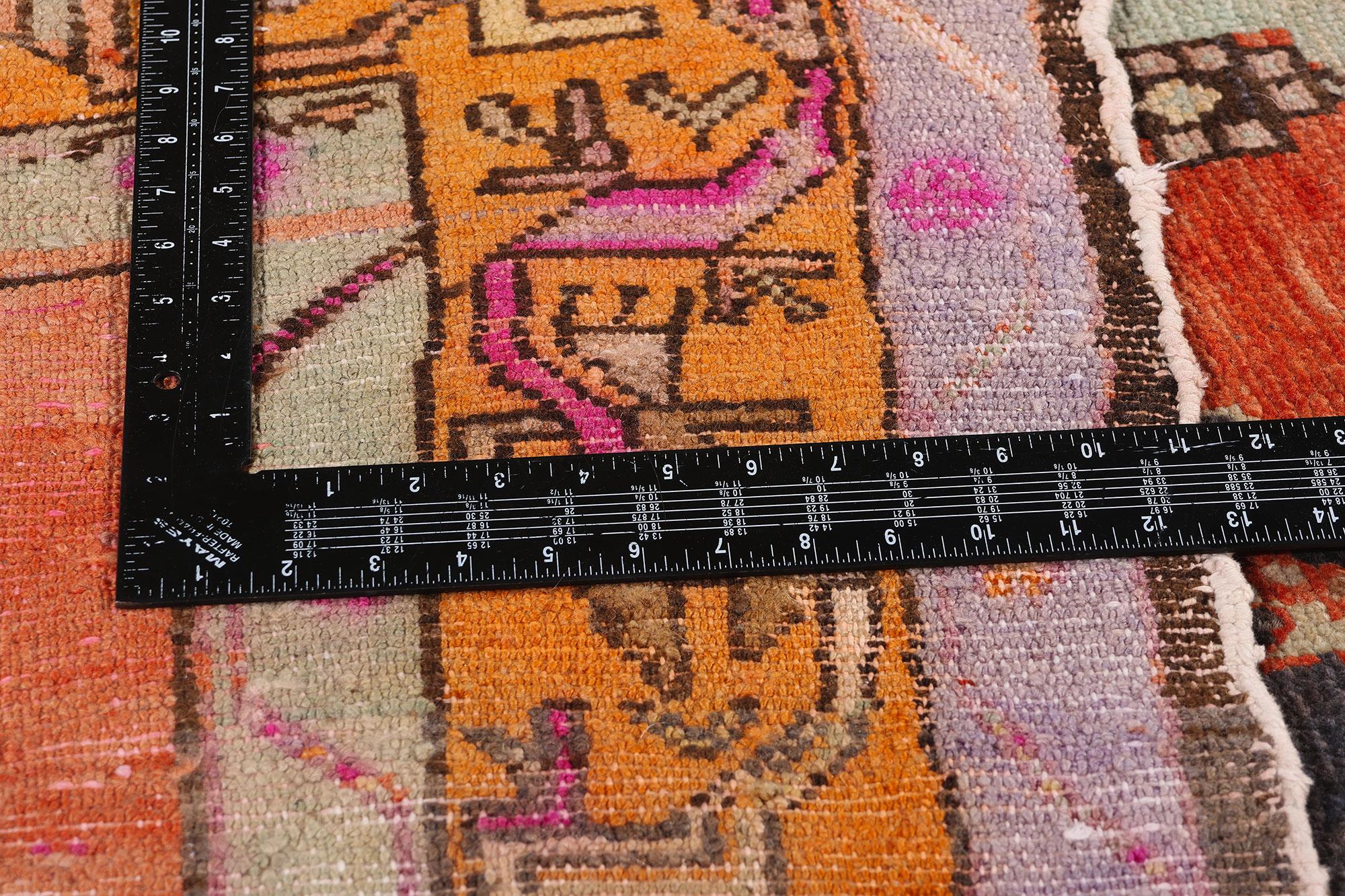 1950's Turkish Kars Carpet with Mid-Century Modern Style For Sale 3