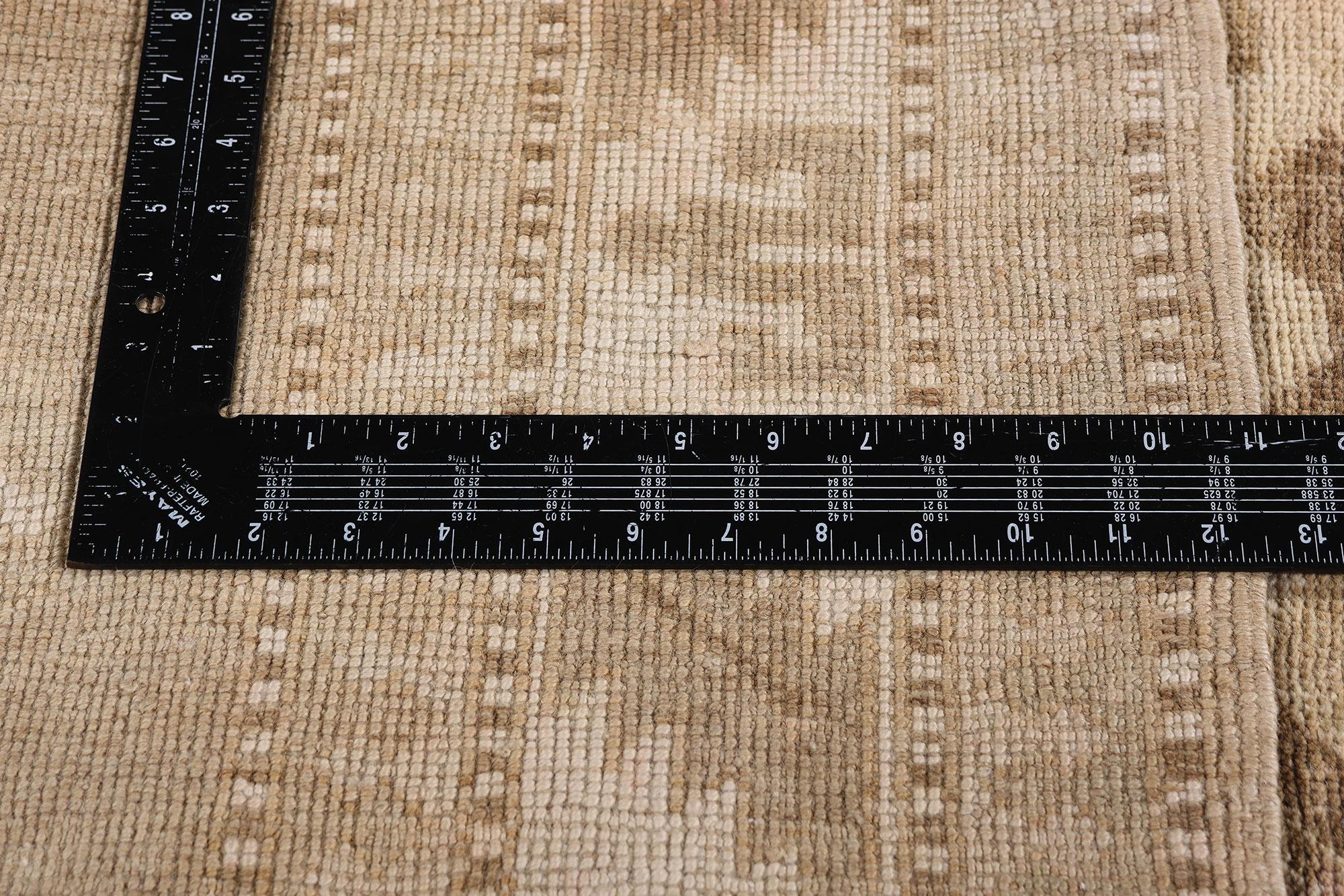 Alfombra turca vintage de Kars, la elegancia de los tonos tierra se une al encanto tribal en venta 2