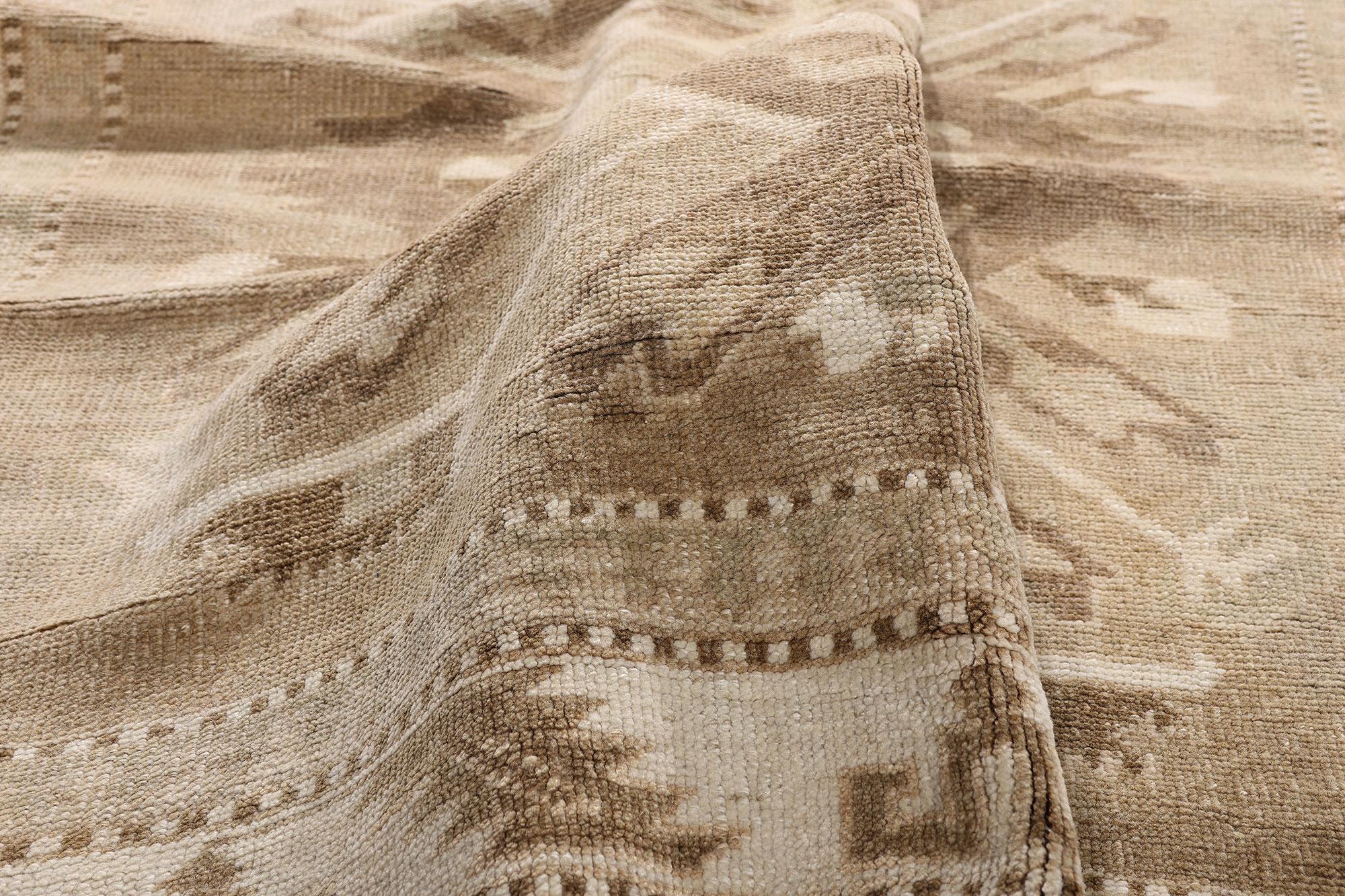 Alfombra turca vintage de Kars, la elegancia de los tonos tierra se une al encanto tribal en venta 9