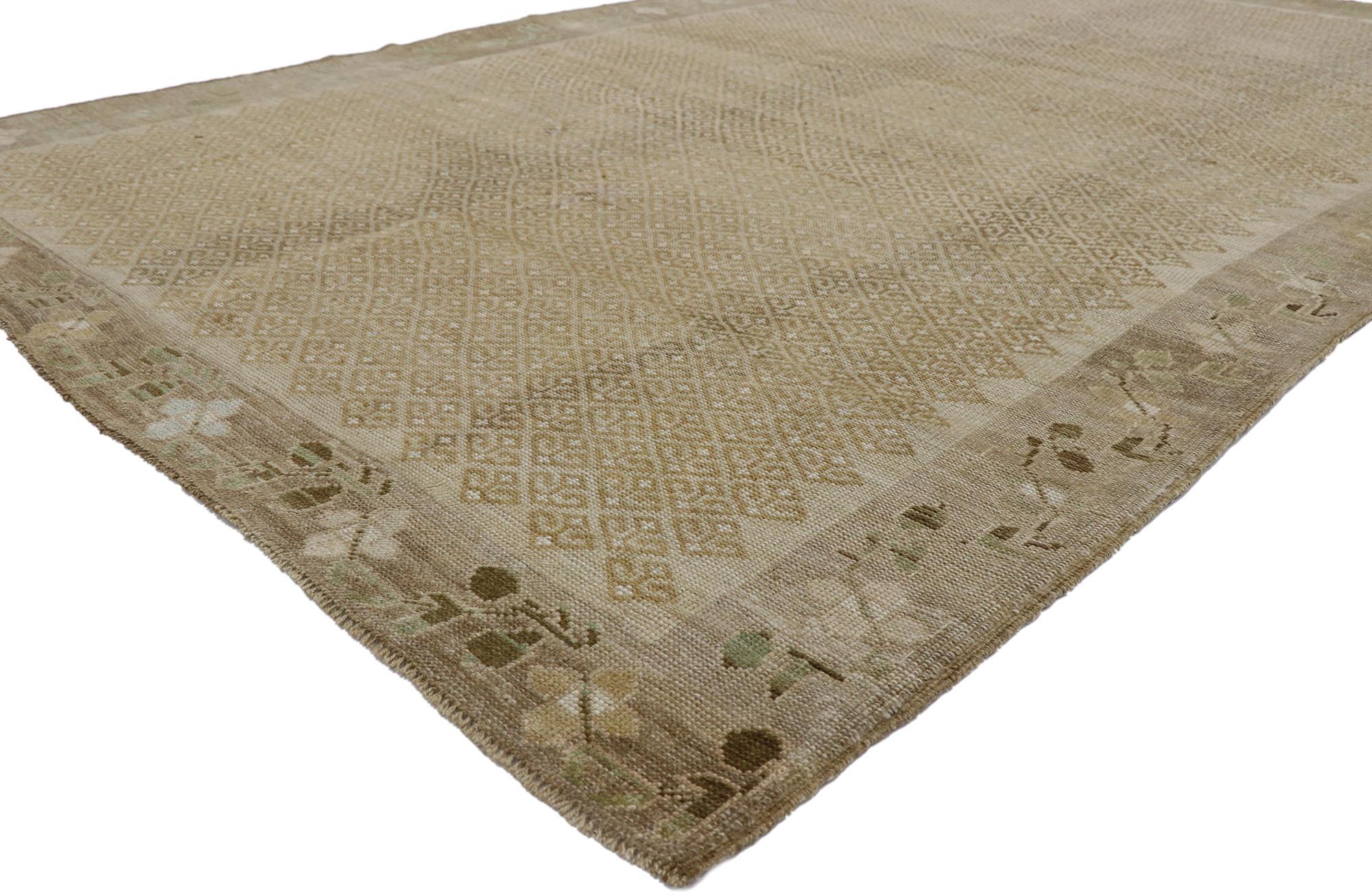 53567 Vintage Turkish Kars Rug with Mid-Century Modern Style 06'02 x 09'07. With its warm hues and beguiling beauty, this hand-knotted wool vintage Turkish Kars rug will take on a curated lived-in look that feels timeless while imparting a sense of