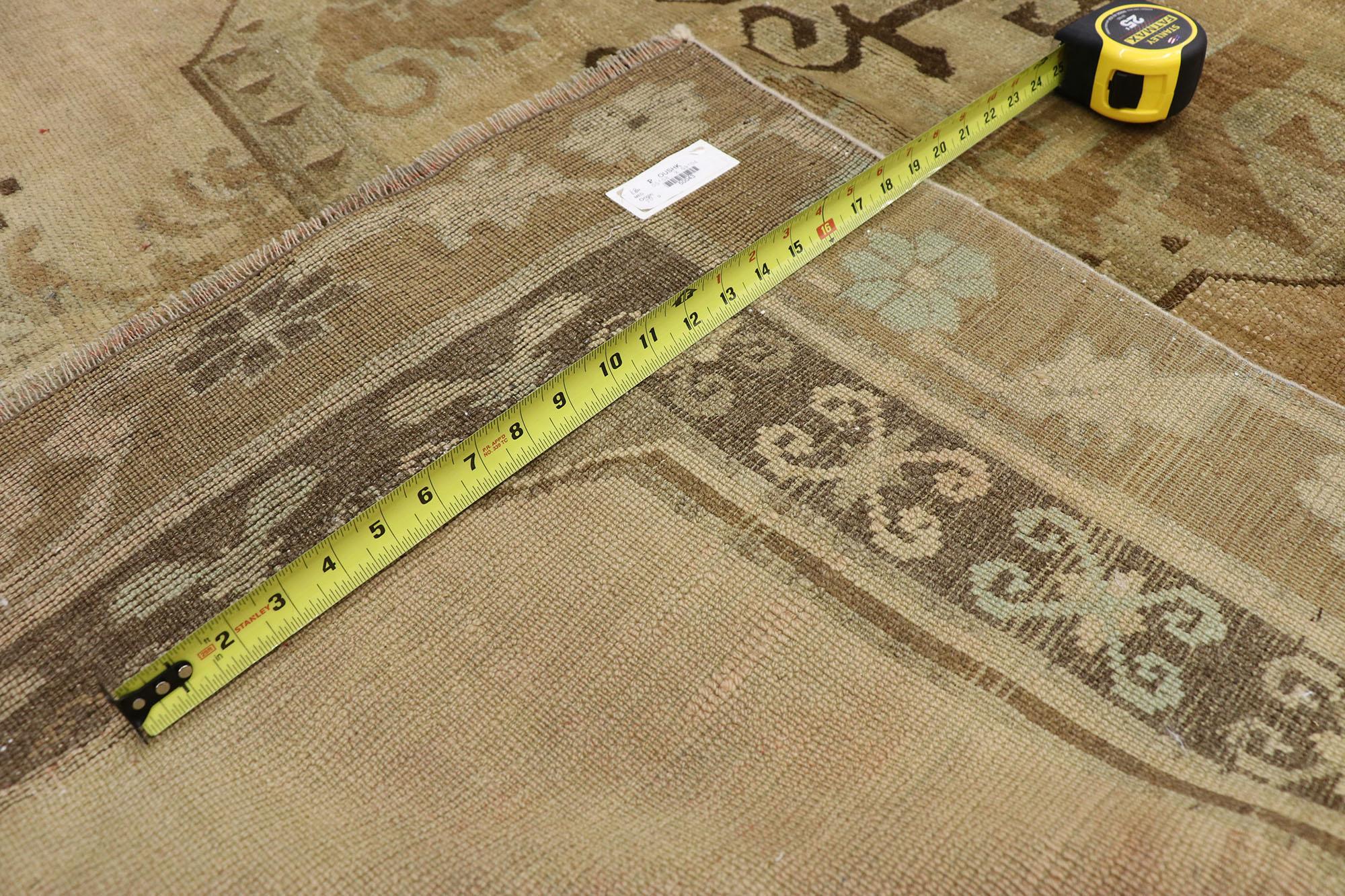 Türkischer Vintage-Kars-Teppich im Mid-Century-Modern-Stil, Vintage im Zustand „Gut“ im Angebot in Dallas, TX